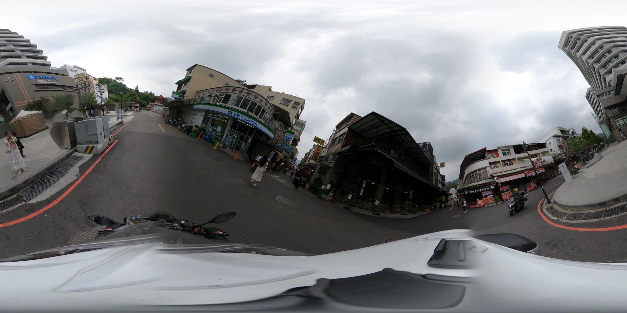 Street view near 九族民宿, Puli — © komali2 (CC BY-SA · Mapillary)