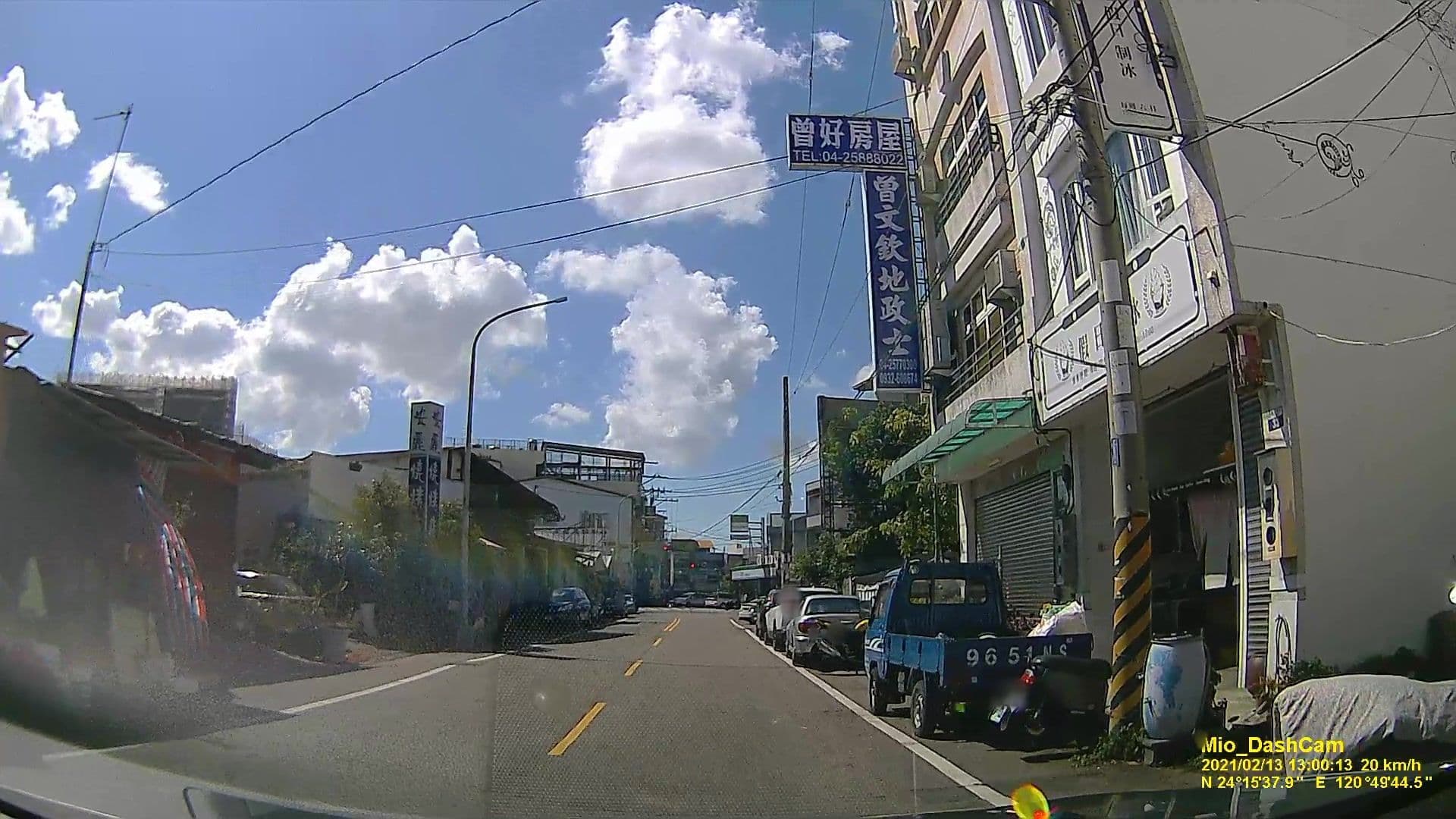 Street view near 樂丸客棧, Xizhou — © littlebtc (CC BY-SA · Mapillary)