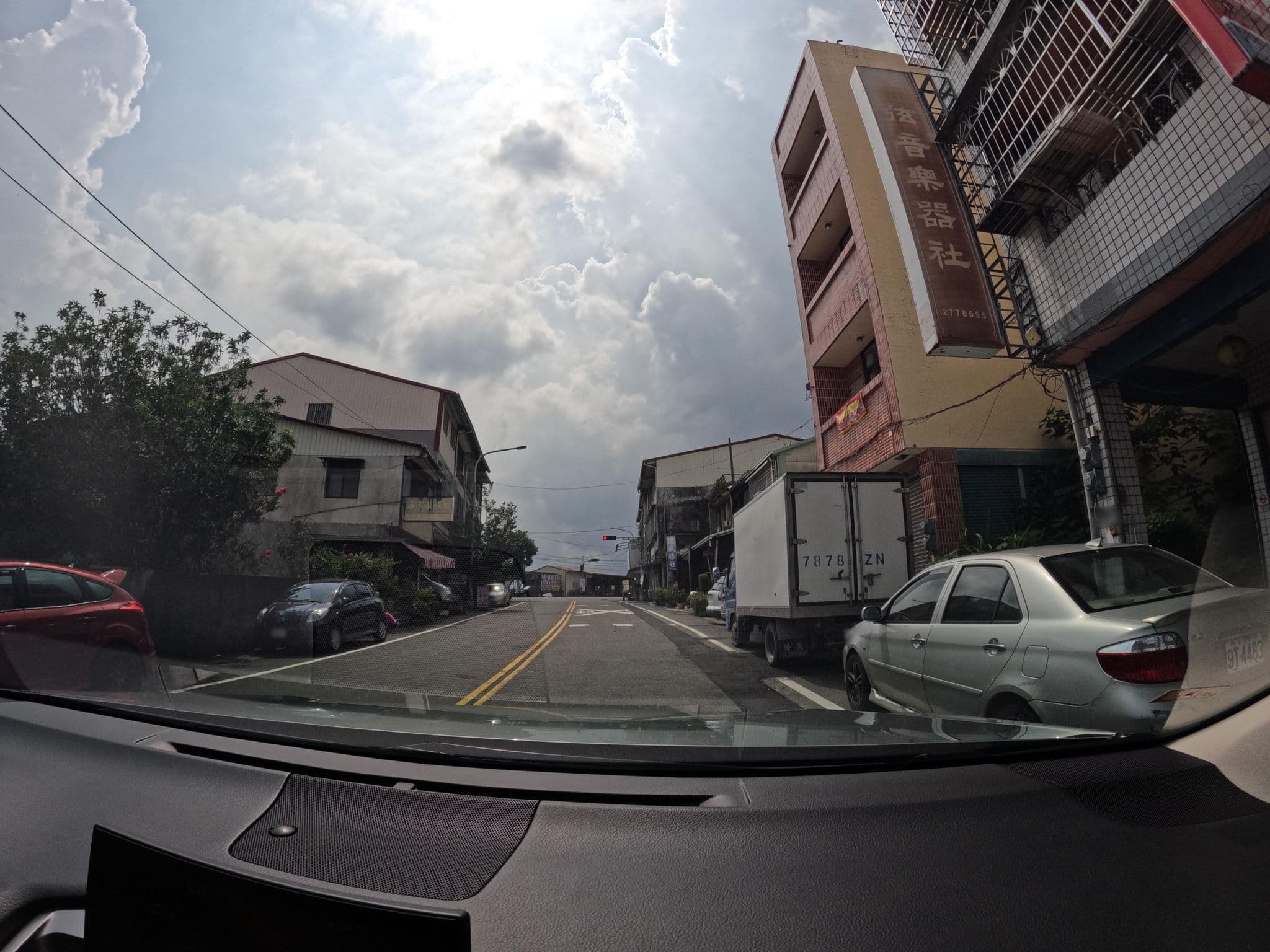 Street view near 建成旅社, Lugu — © littlebtc (CC BY-SA · Mapillary)