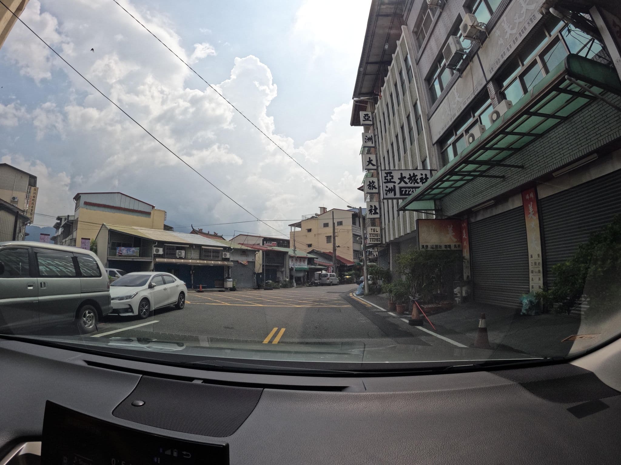 Street view near 亞洲大旅社, Lugu — © littlebtc (CC BY-SA · Mapillary)