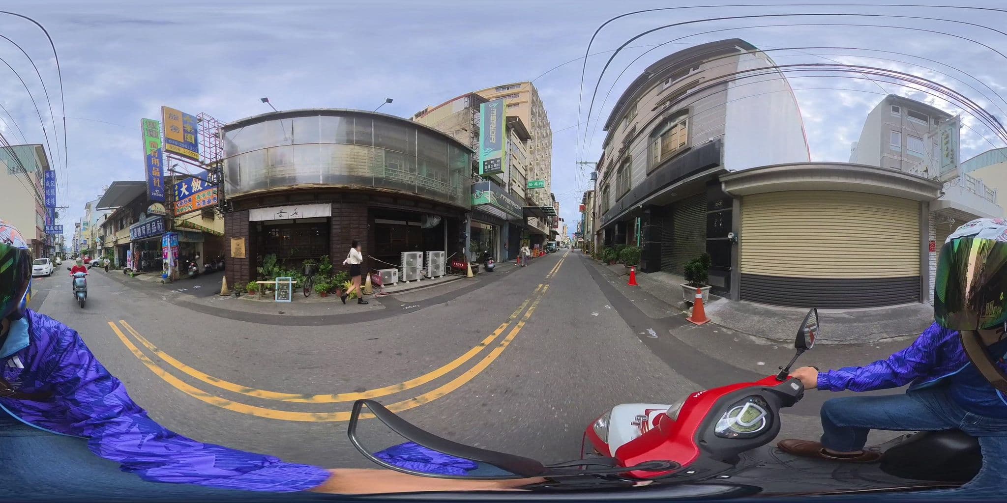 Street view near i puli hostel, Puli — © arknight (CC BY-SA · Mapillary)