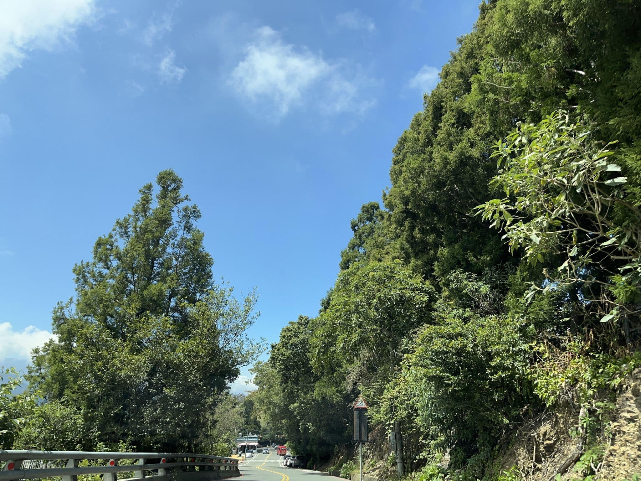 Street view near 清境宿霧山宛, Puli — © pty11111 (CC BY-SA · Mapillary)