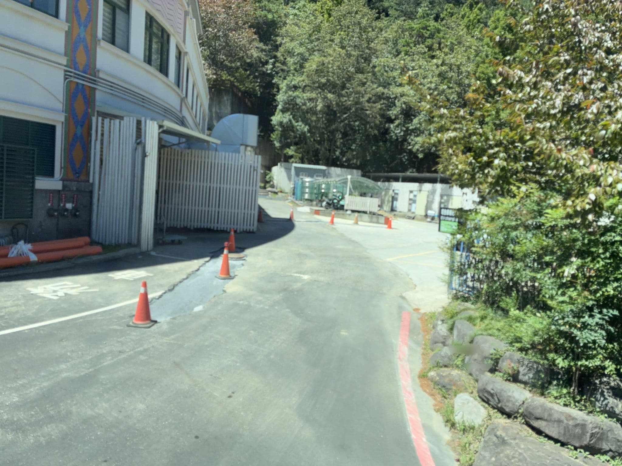 Street view near 武陵富野渡假村, Xiulin — © ChenJJ (CC BY-SA · Mapillary)