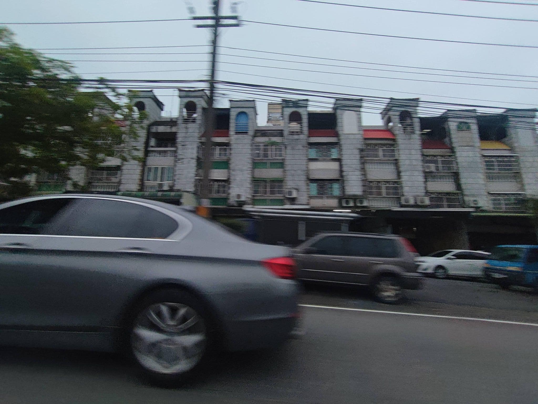 Street view near 山頂上民宿, Xizhou — © nikuna196 (CC BY-SA · Mapillary)