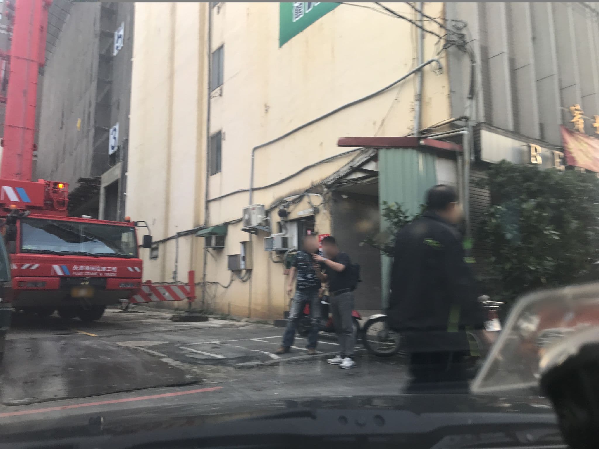 Street view near 賓士旅館, Neili — © kevinkant (CC BY-SA · Mapillary)