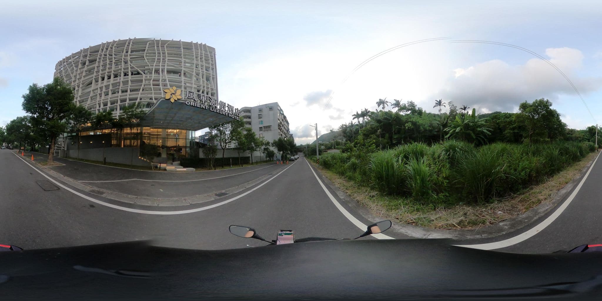Street view near 風華渡假酒店-礁溪館, Yilan — © lisbethw1130 (CC BY-SA · Mapillary)