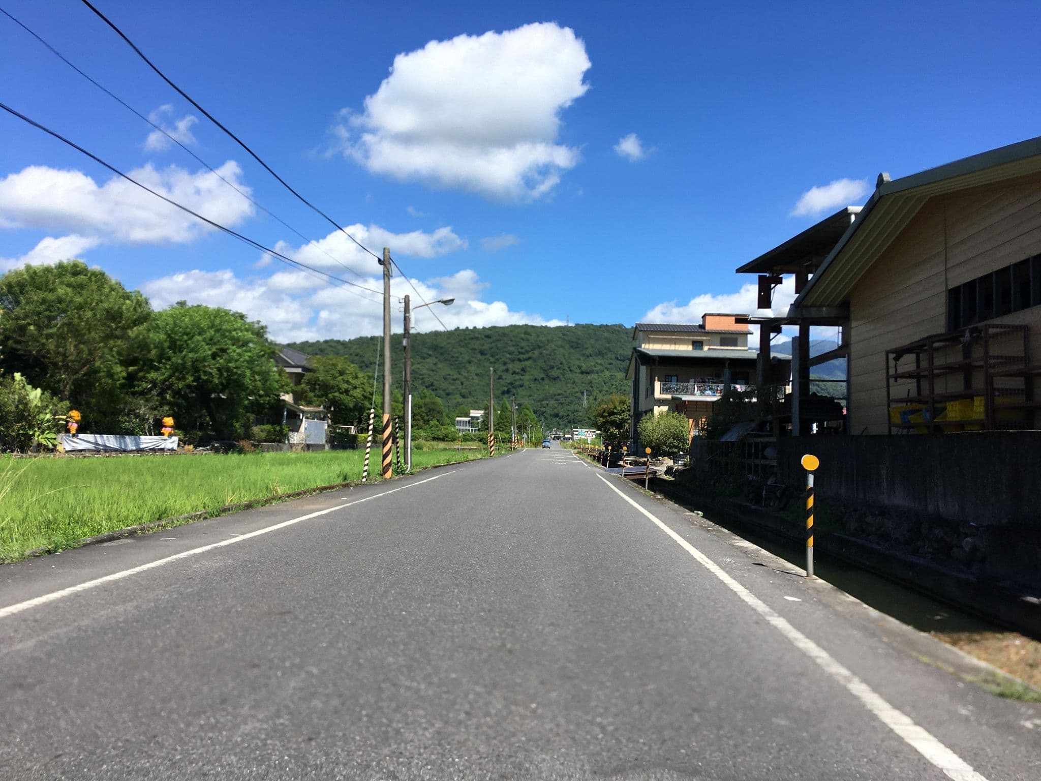 Street view near 夢想家庭園音樂餐廳, Yilan — © ChenJJ (CC BY-SA · Mapillary)