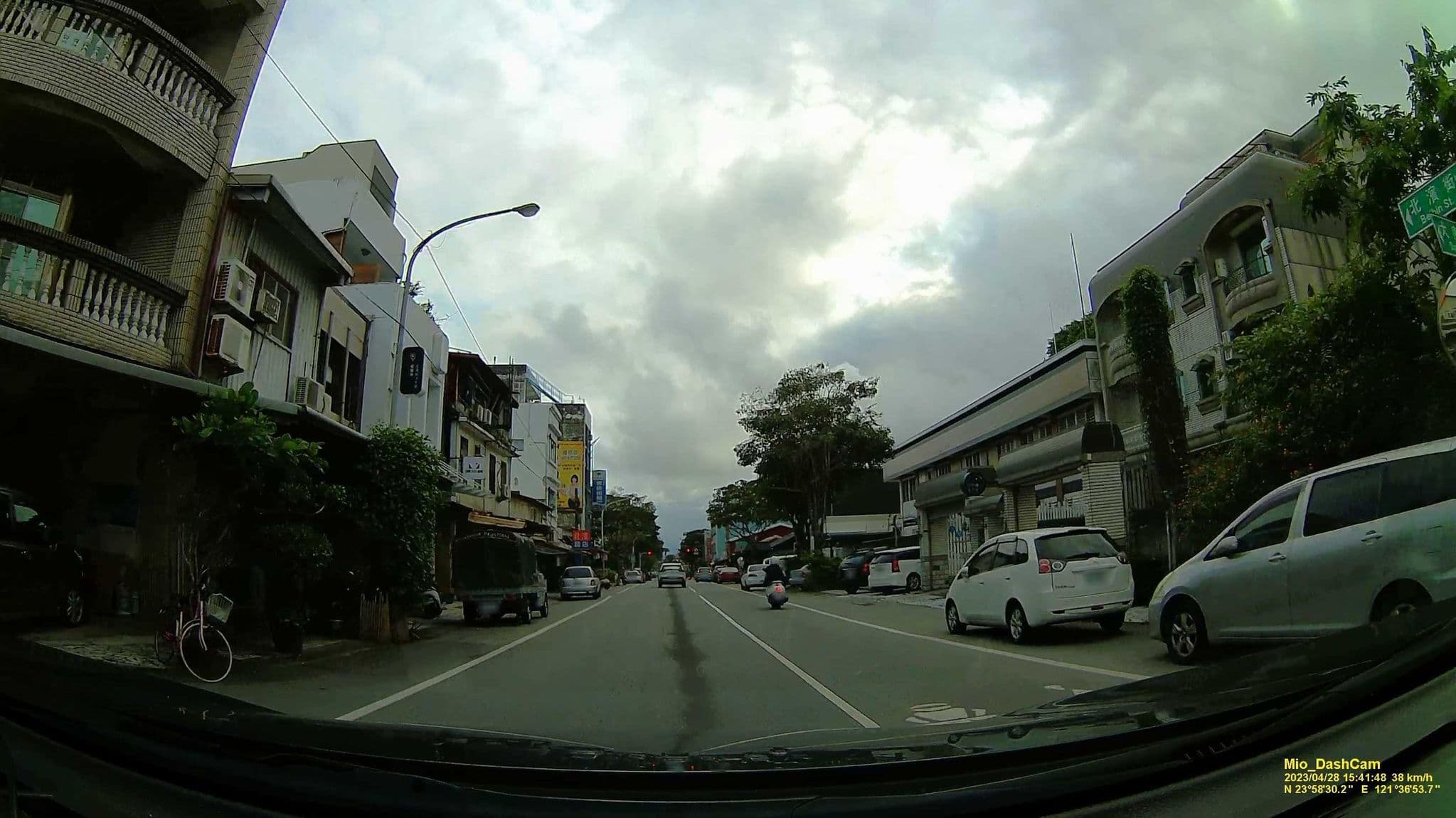 Street view near 晶藍色美人魚, Hualien City — © hcyen (CC BY-SA · Mapillary)