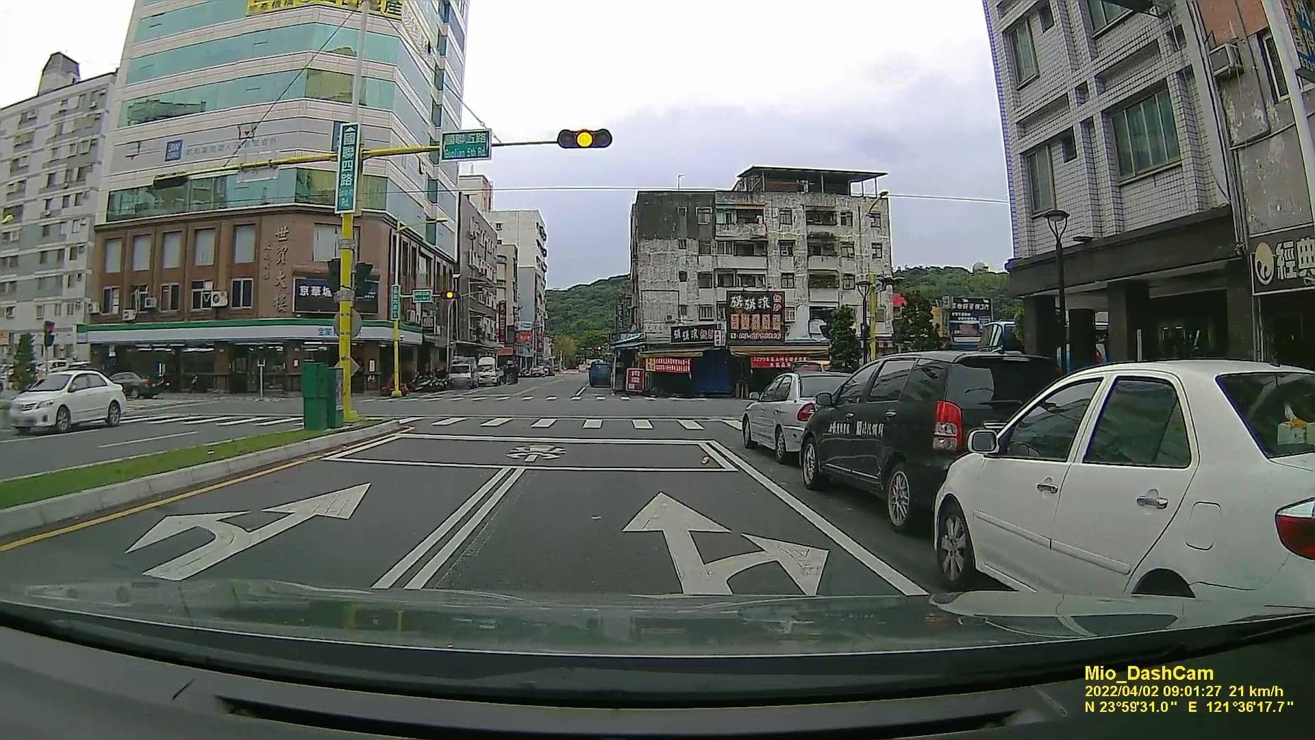 Street view near 合歡大飯店 Herhuan Hotel, Hualien City — © littlebtc (CC BY-SA · Mapillary)