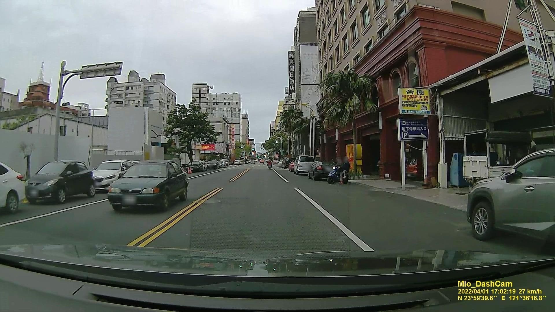 Street view near 漫波假期飯店 Manbo Holiday Hotel, Hualien City — © littlebtc (CC BY-SA · Mapillary)