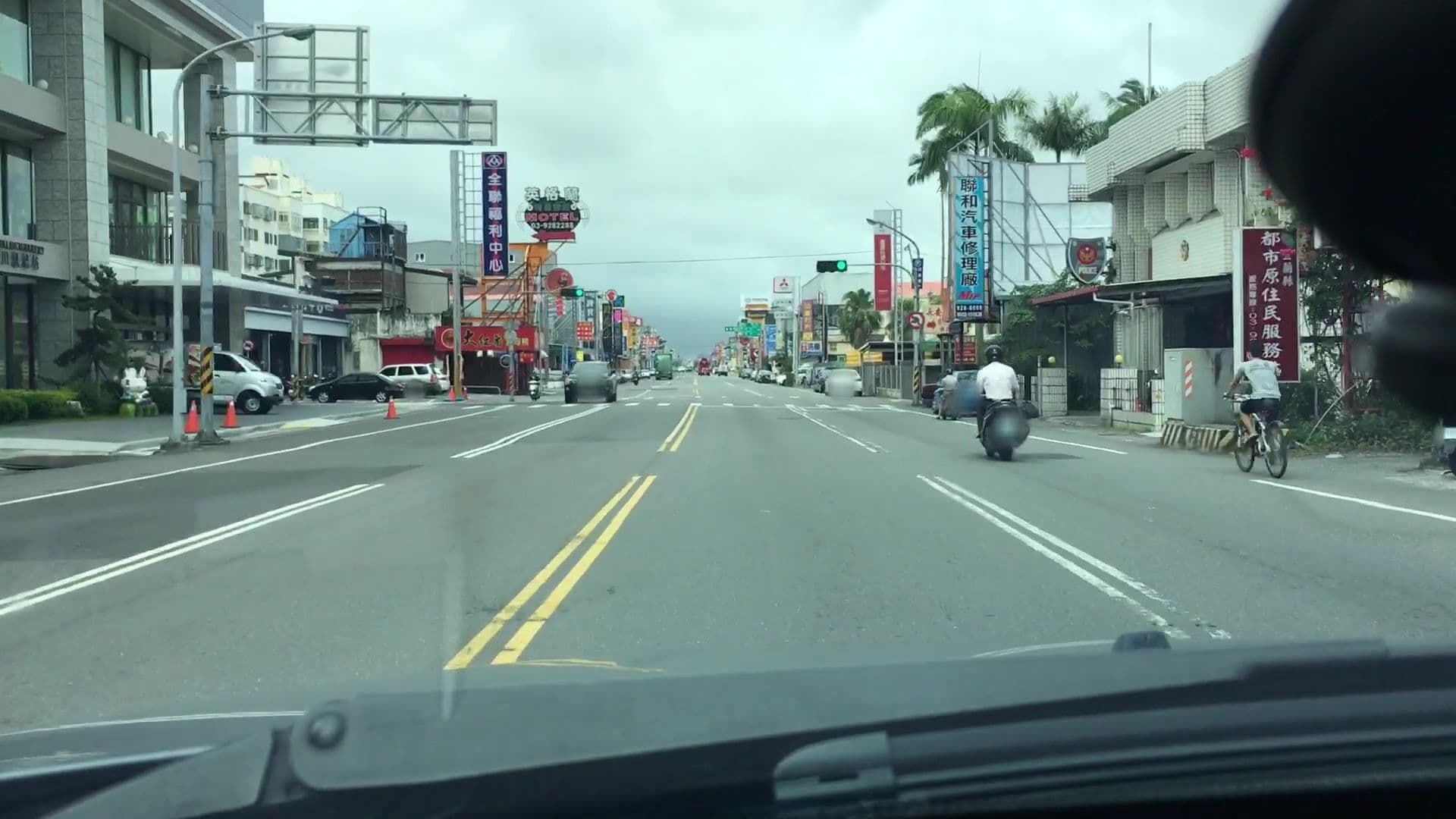 Street view near 歌德咖啡廳, Yilan — © lvl5 (CC BY-SA · Mapillary)