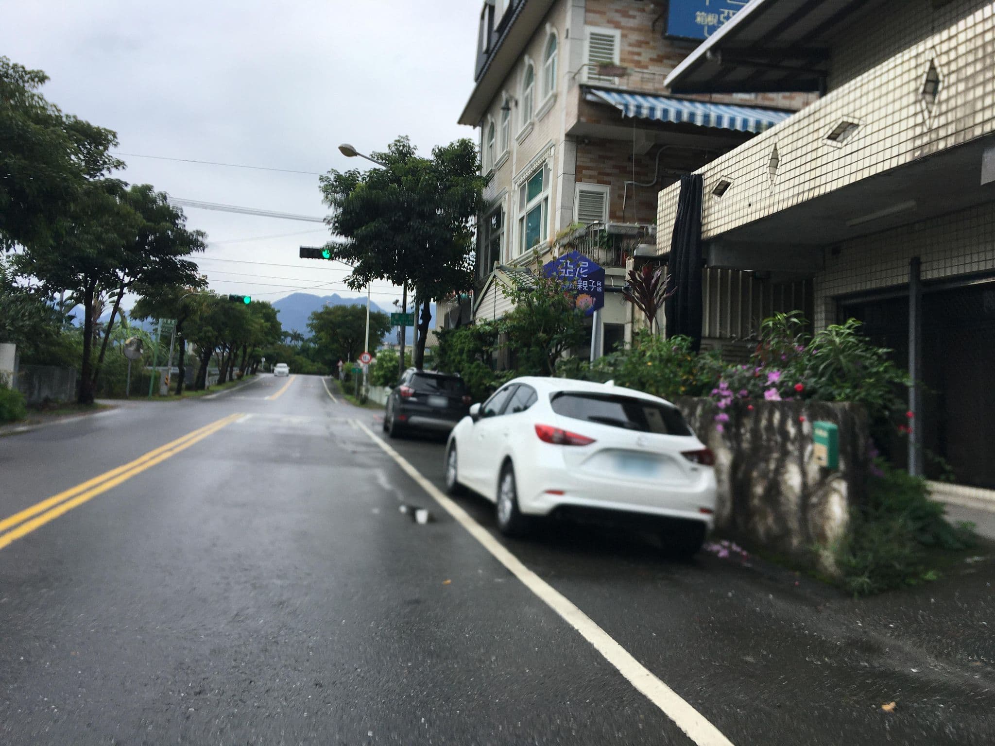 Street view near 亞蔓妮溜滑梯親子民宿, Yilan — © ChenJJ (CC BY-SA · Mapillary)