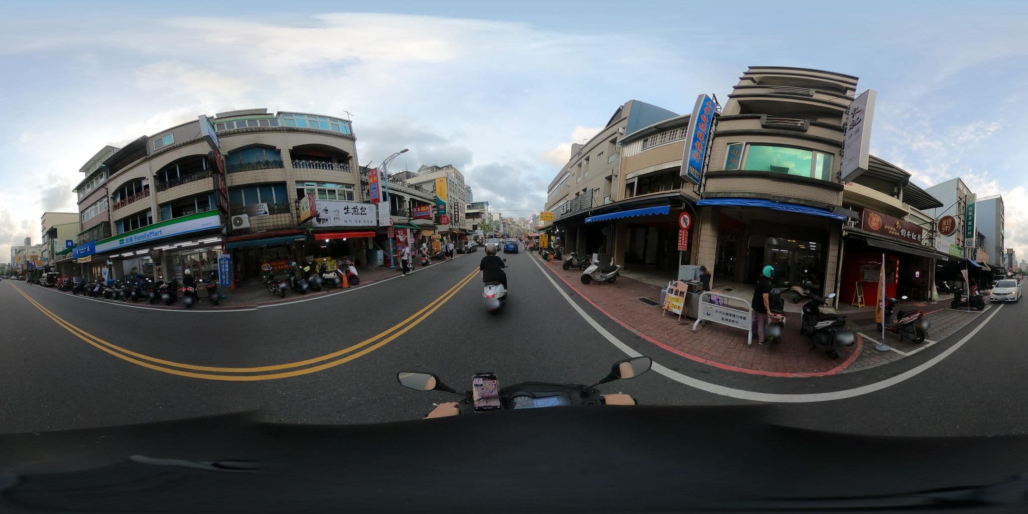 Street view near 艾瑪朵拉, Yilan — © lisbethw1130 (CC BY-SA · Mapillary)