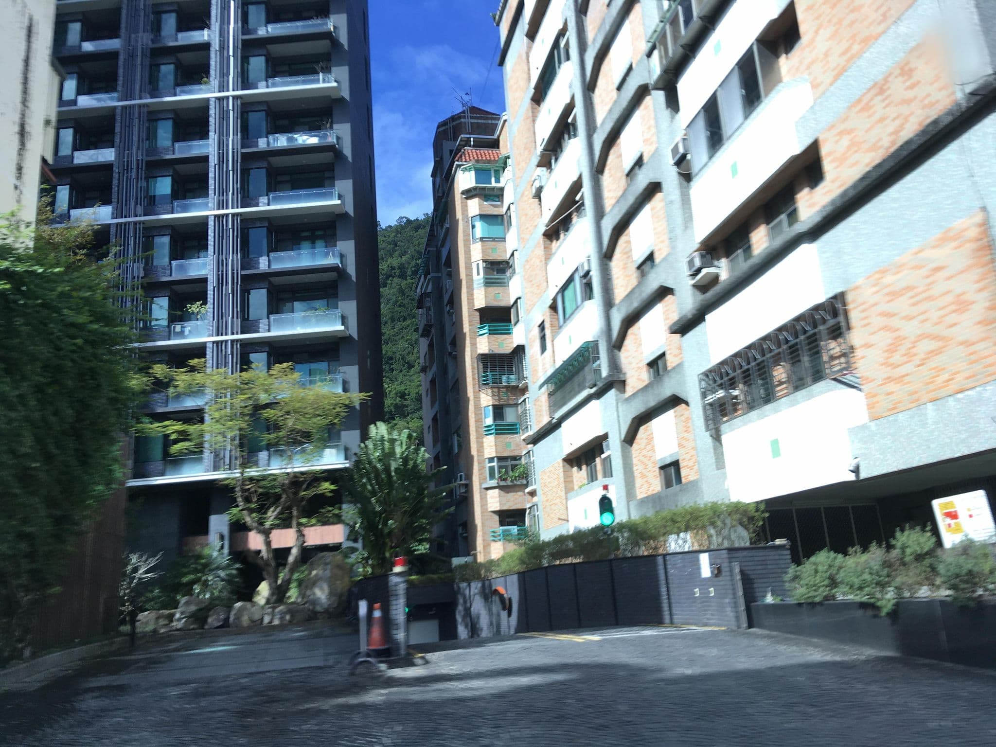Street view near 蘭桂溫泉會館, Yilan — © ChenJJ (CC BY-SA · Mapillary)