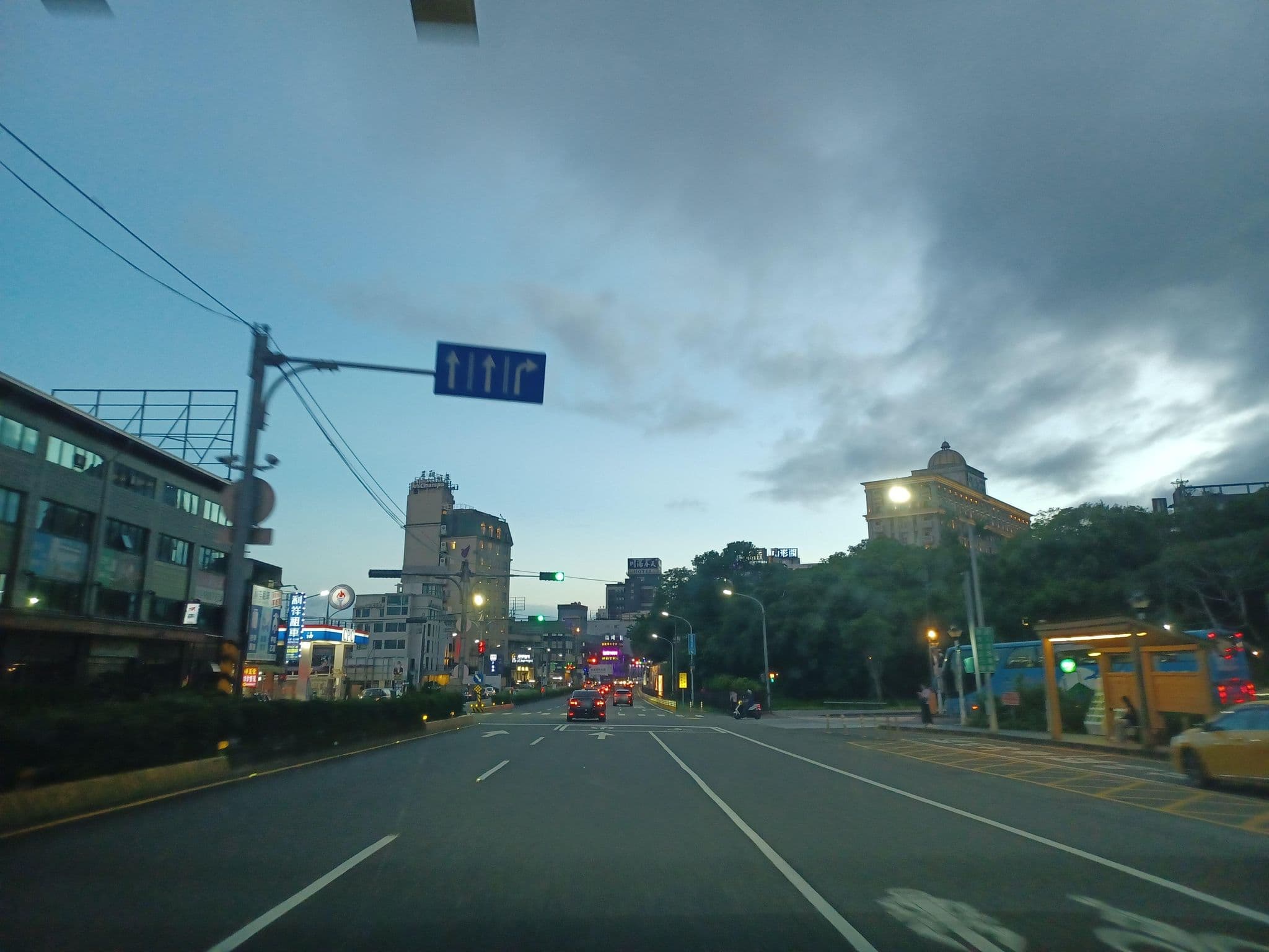 Street view near 礁溪山泉飯店 Sun Spring Resort Hotel, Yilan — © lisbethw1130 (CC BY-SA · Mapillary)