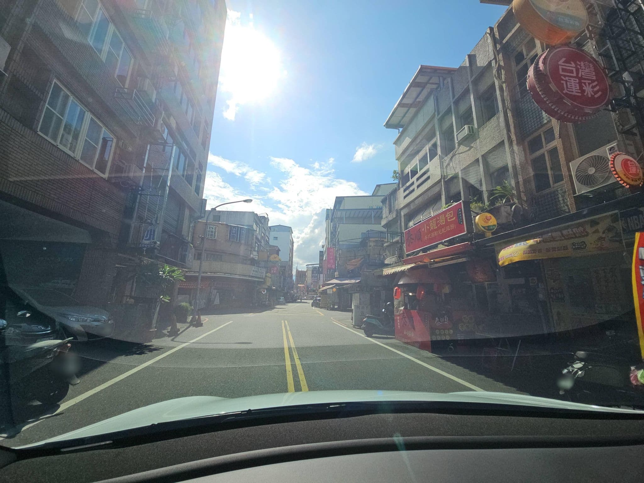 Street view near 全美大旅社, Yilan — © lisbethw1130 (CC BY-SA · Mapillary)