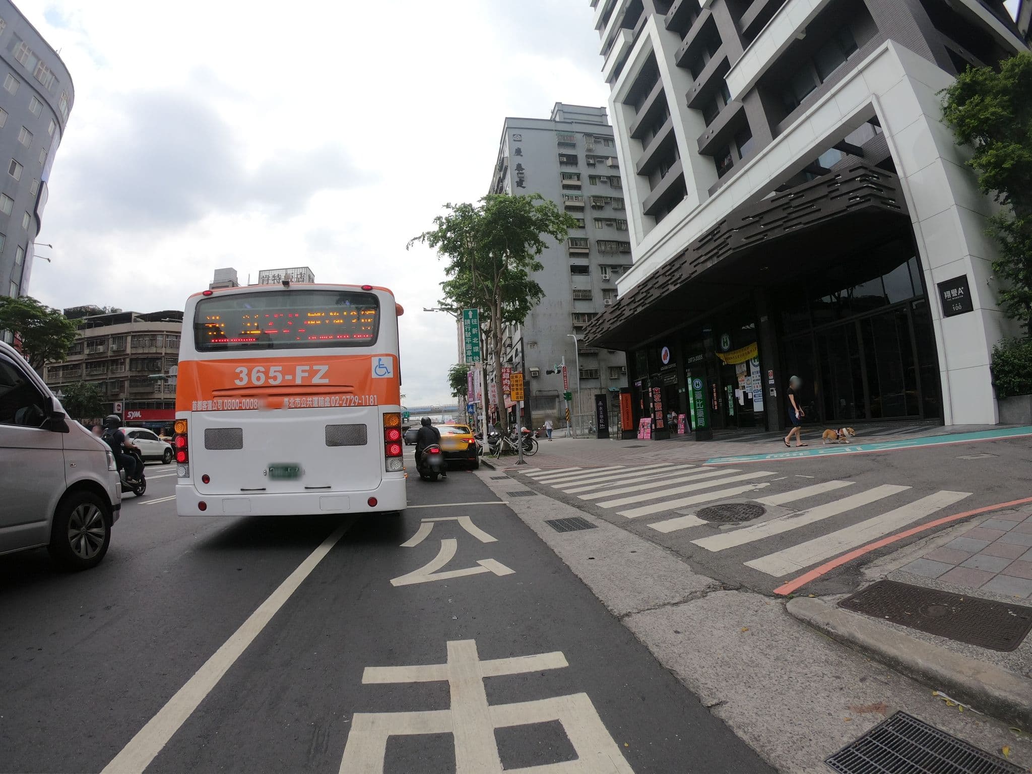 Street view near 沃克商旅成功館, New Taipei City — © heretpe2019 (CC BY-SA · Mapillary)