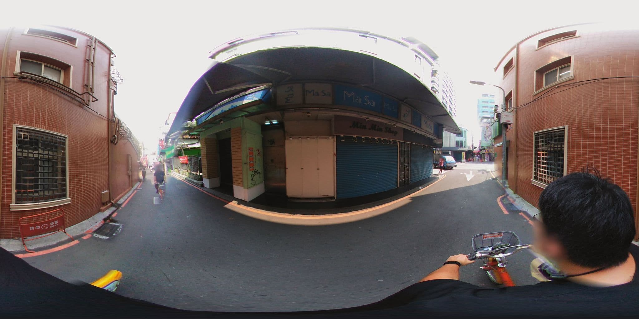 Street view near 副桩酒店, Taipei — © shangkuanlc (CC BY-SA · Mapillary)