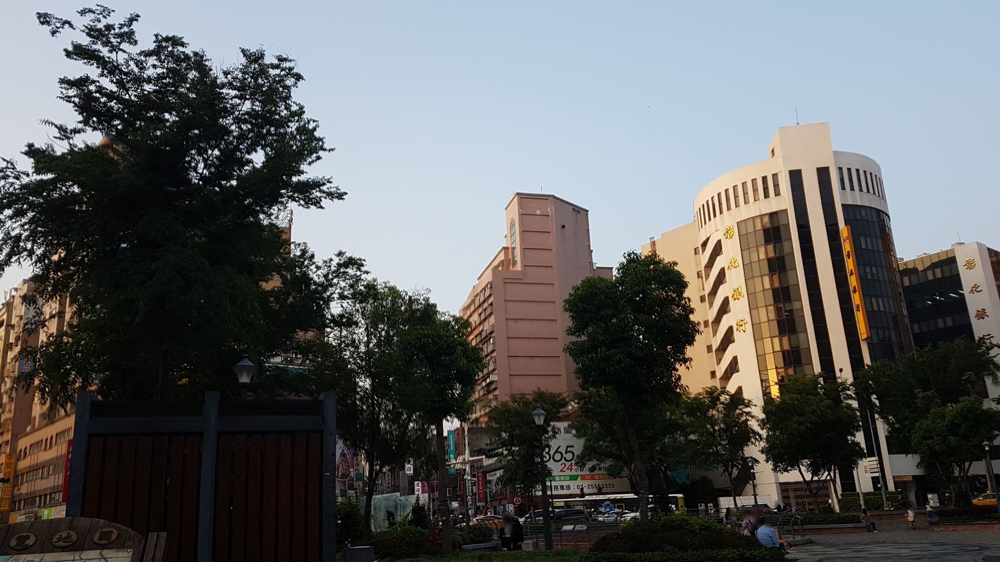 Street view near Starboxhostel, Taipei — © supaplex (CC BY-SA · Mapillary)