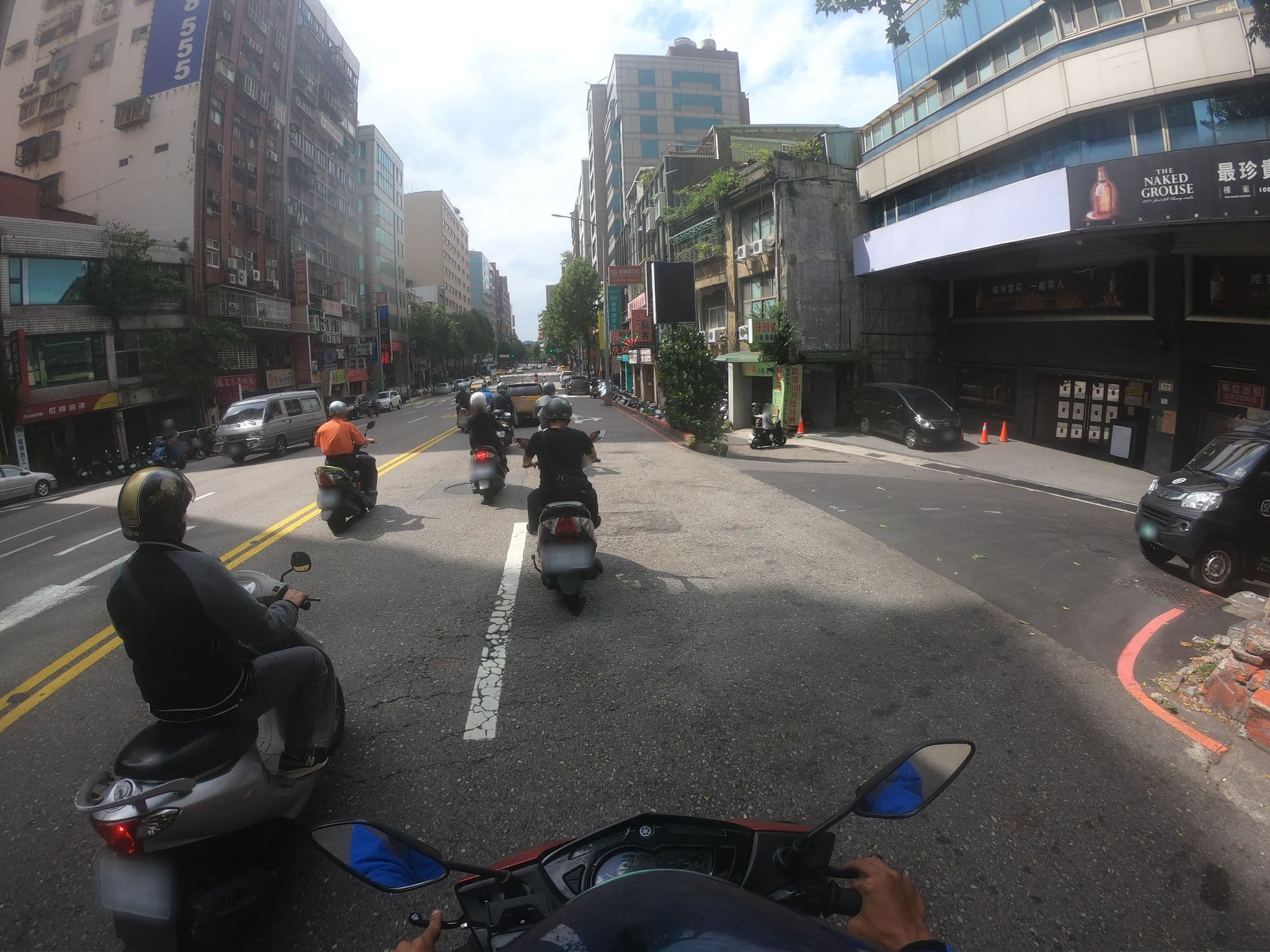 Street view near 金億商務會館, Taipei — © heretpe2019 (CC BY-SA · Mapillary)