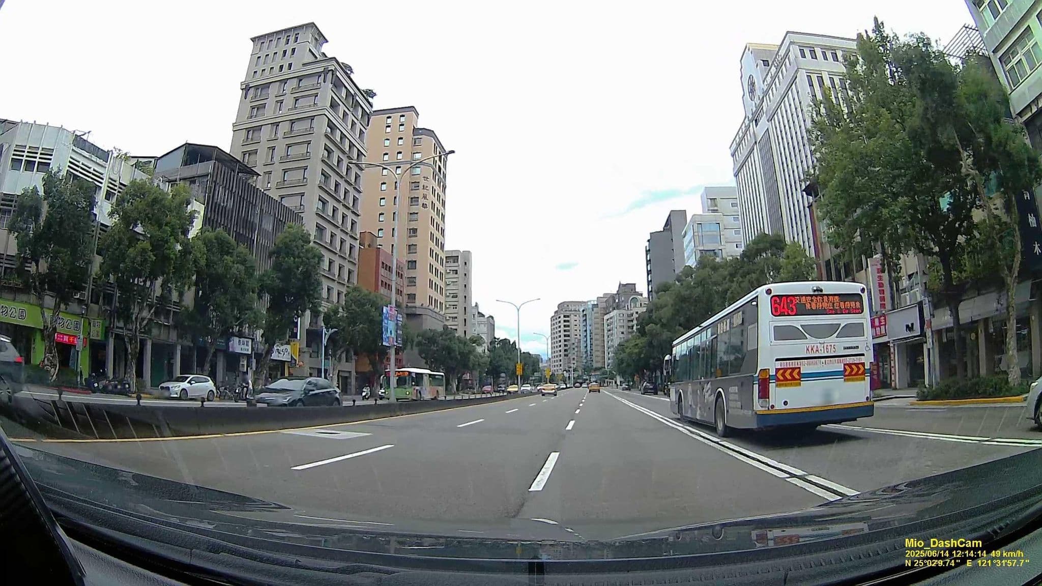 Street view near 友泰商務旅館 Yo Tai Regency, Taipei — © hcyen (CC BY-SA · Mapillary)
