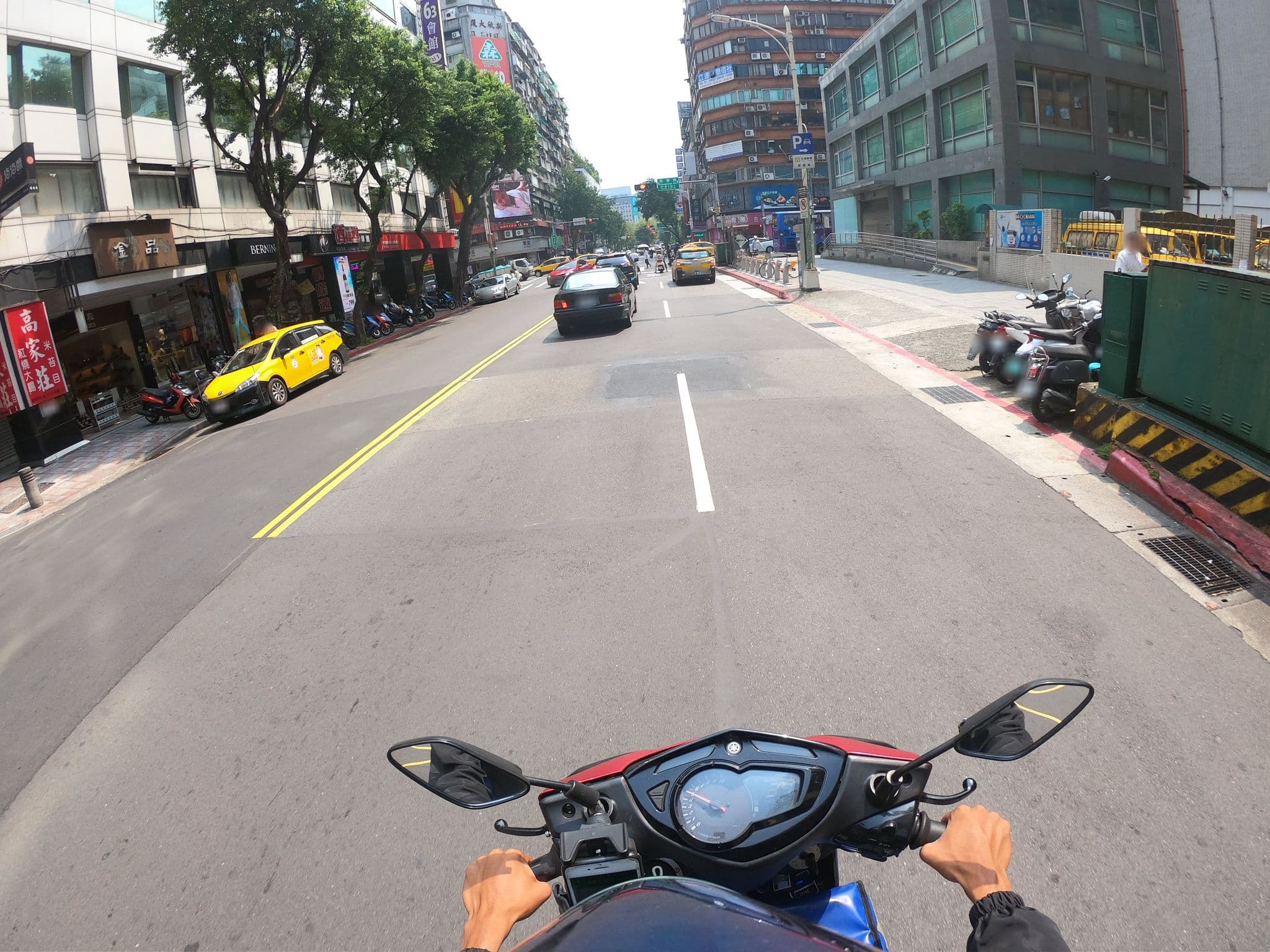 Street view near Ours Inn Part 1, Taipei — © heretpe2019 (CC BY-SA · Mapillary)
