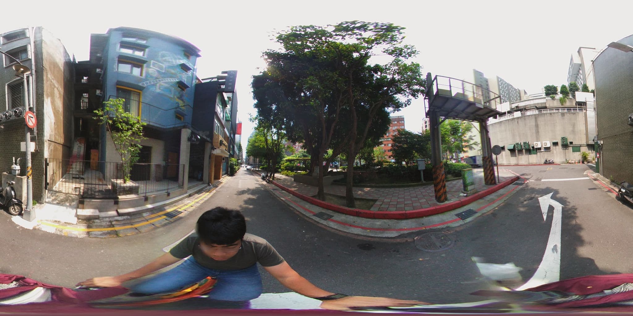 Street view near 亞東旅社, Taipei — © shangkuanlc (CC BY-SA · Mapillary)