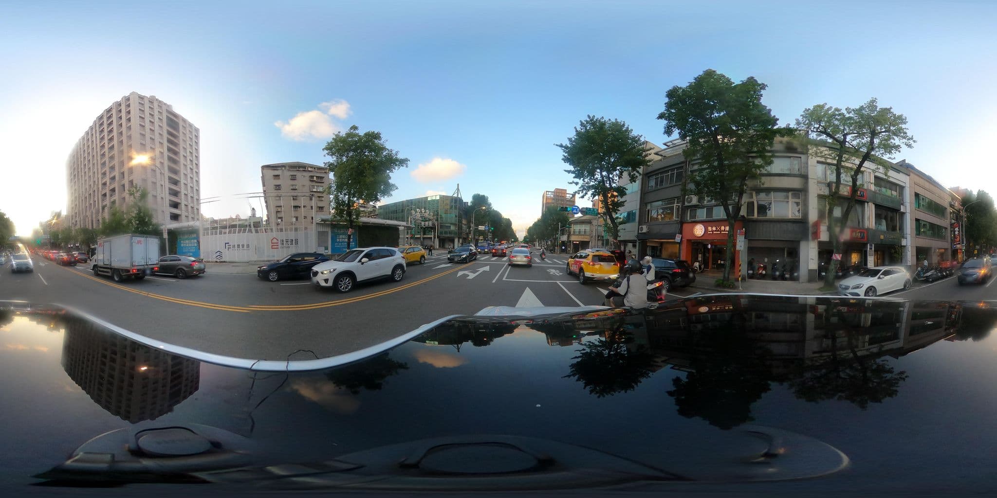 Street view near 行天宮棧, Taipei — © lisbethw1130 (CC BY-SA · Mapillary)