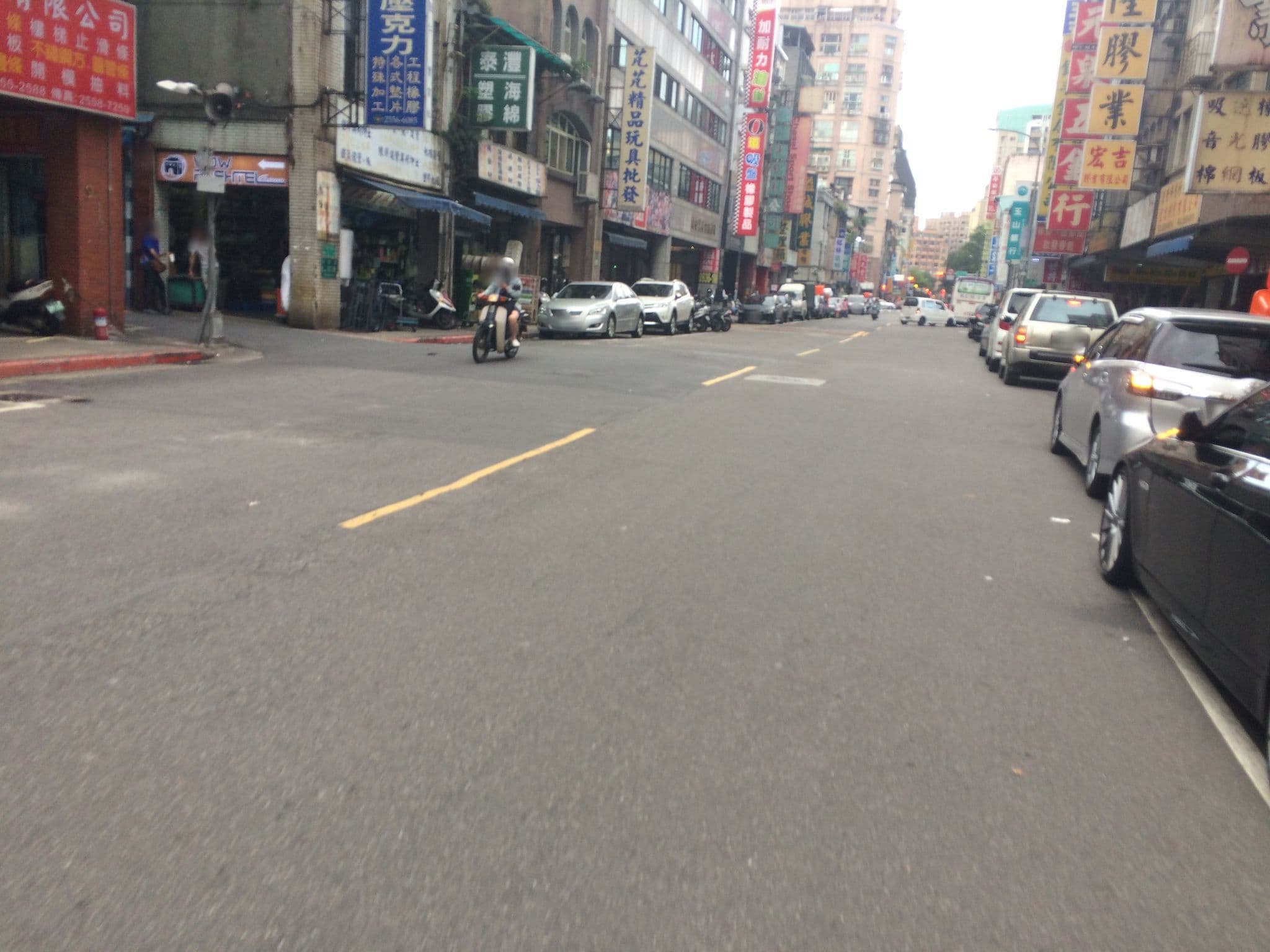 Street view near Beimenwow, Taipei — © shangkuanlc (CC BY-SA · Mapillary)