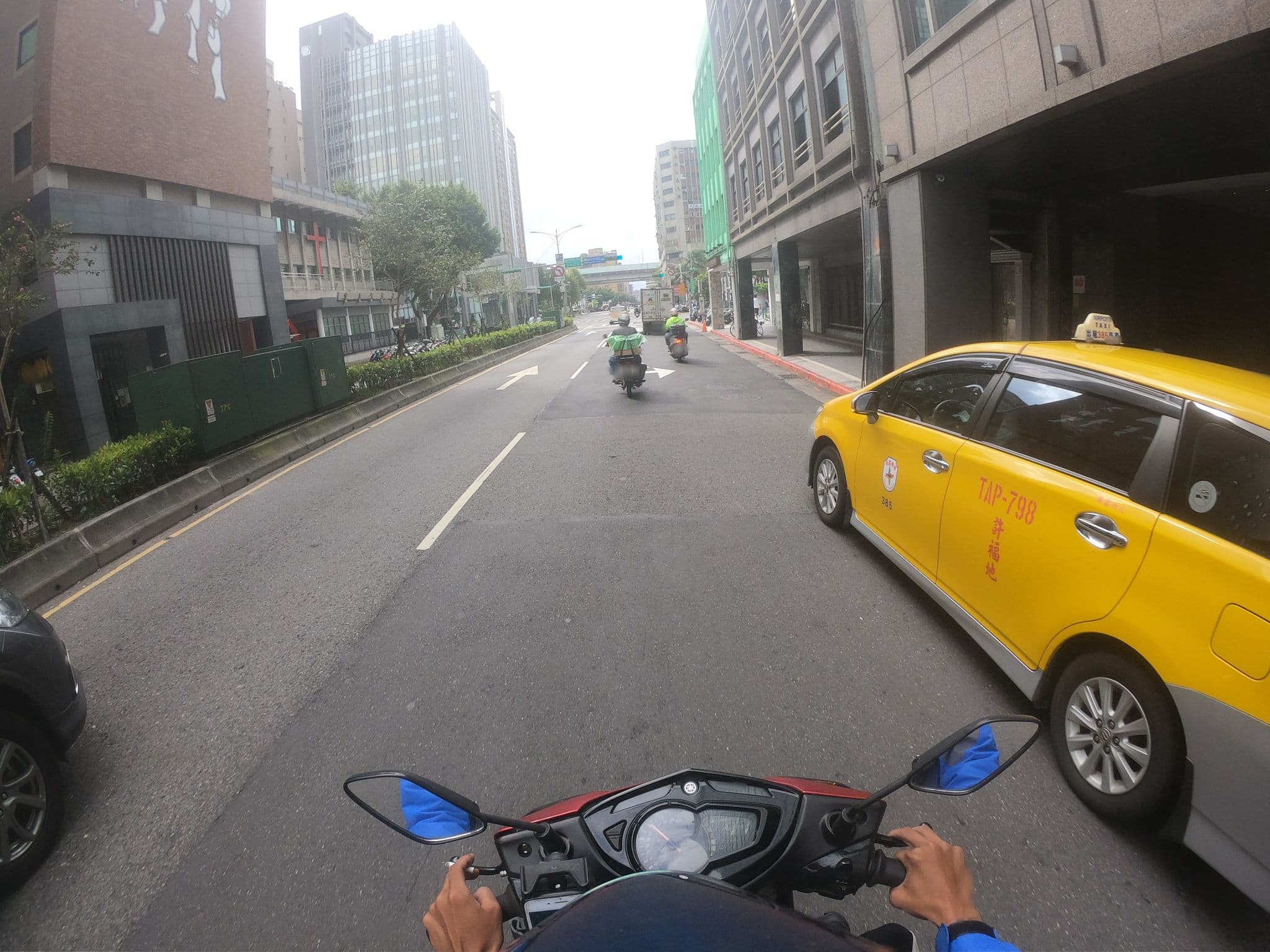 Street view near 天閣酒店台北林森 The Tango Taipei Linsen, Taipei — © heretpe2019 (CC BY-SA · Mapillary)