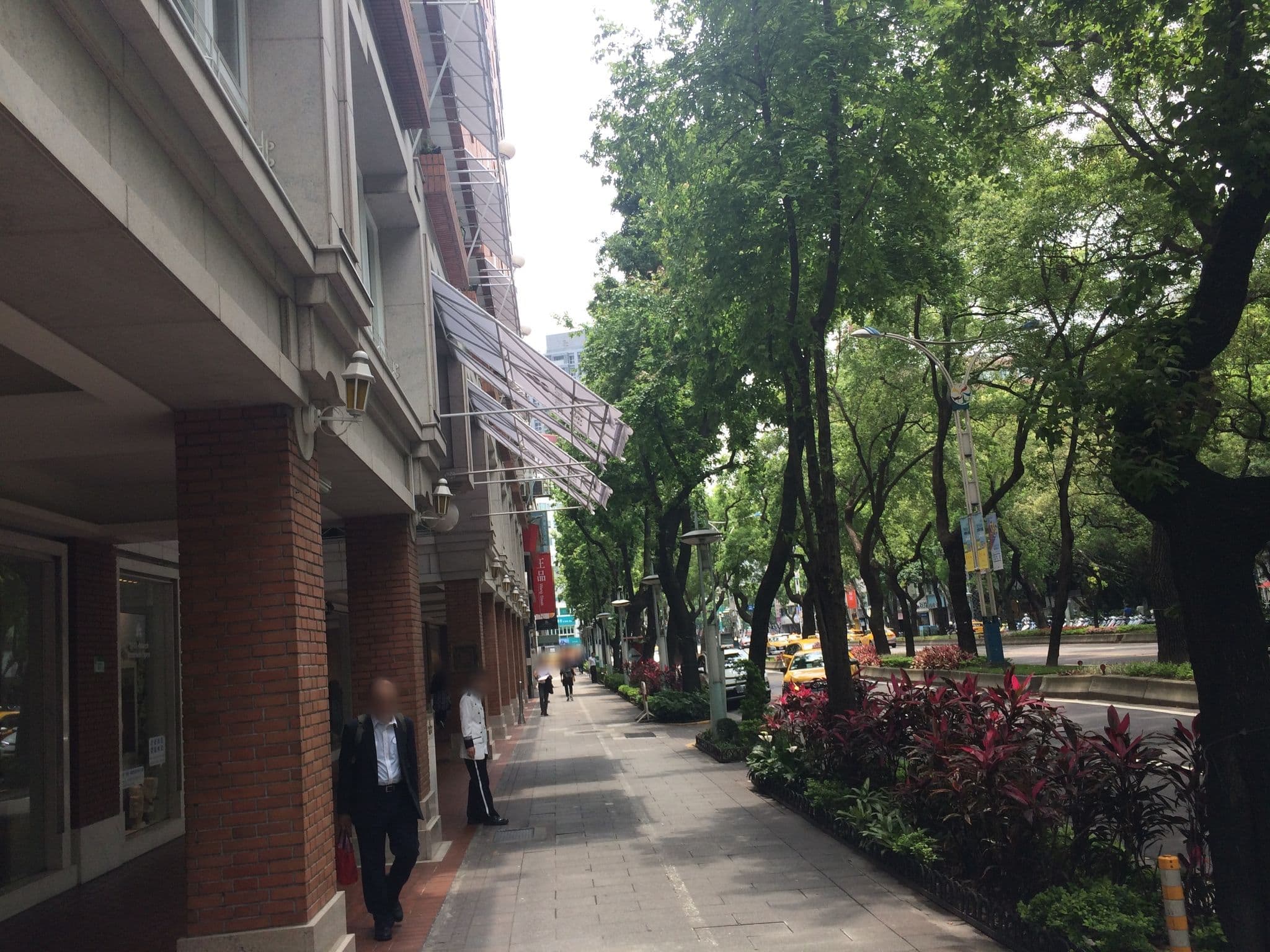Street view near Swimming Pool, Taipei — © shangkuanlc (CC BY-SA · Mapillary)