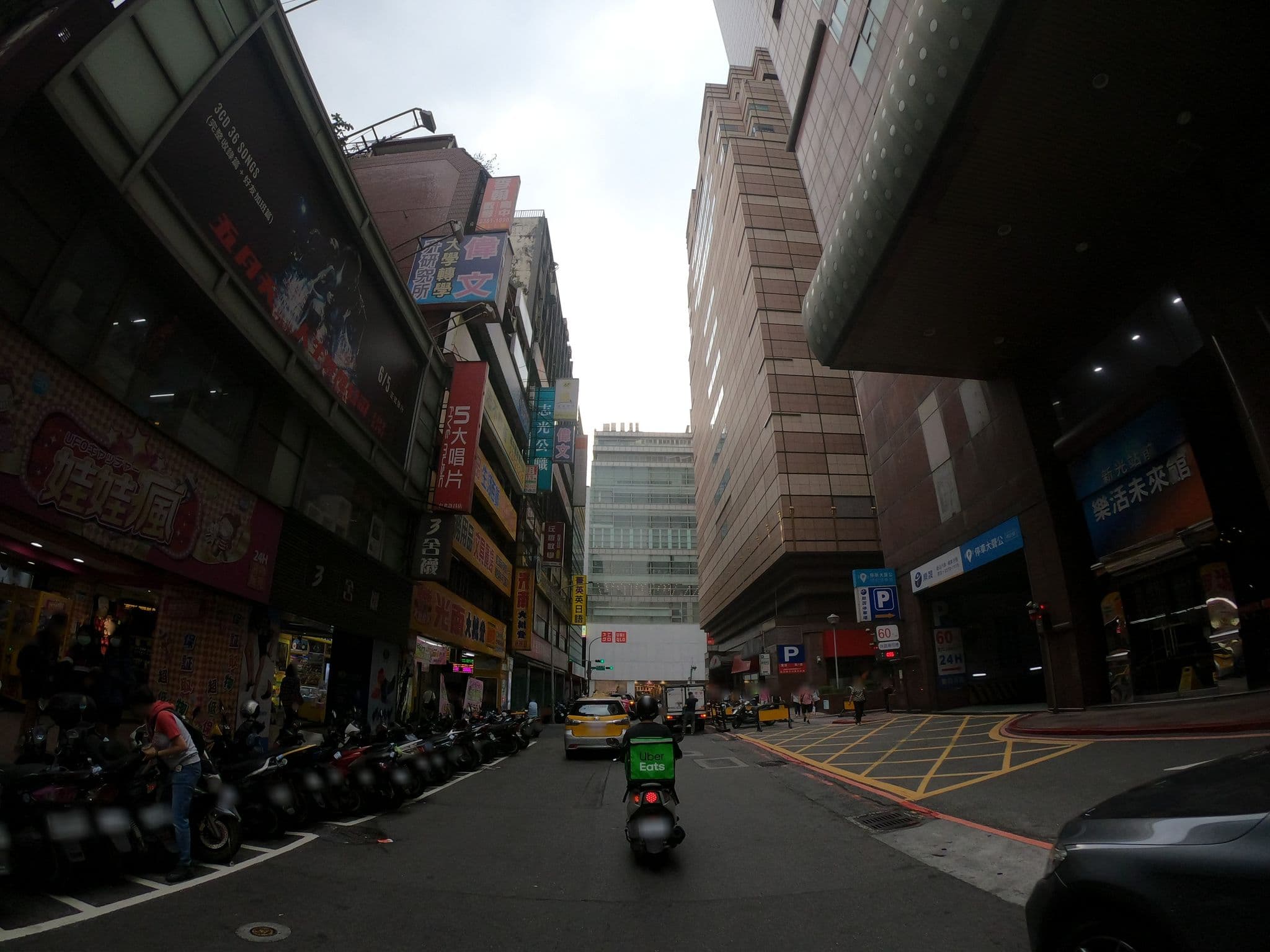 Street view near Here x There 這裡那裡 站前店, Taipei — © heretpe2019 (CC BY-SA · Mapillary)