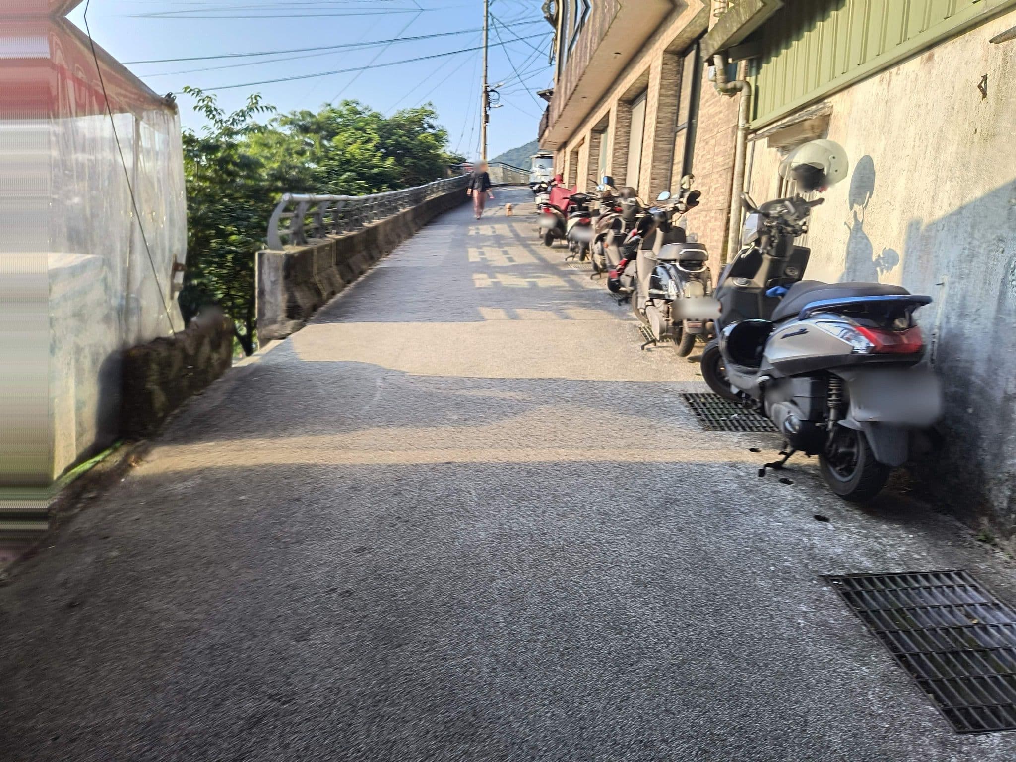 Street view near Jiufen The Ore Inn, Jiufen — © mapeadora (CC BY-SA · Mapillary)
