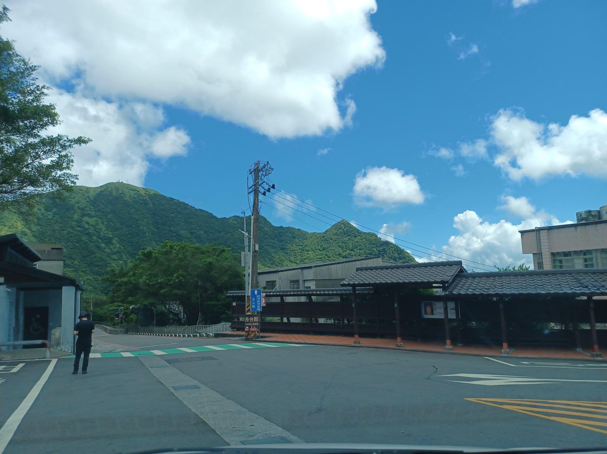 Street view near 依谷。日安, Jiufen — © lisbethw1130 (CC BY-SA · Mapillary)