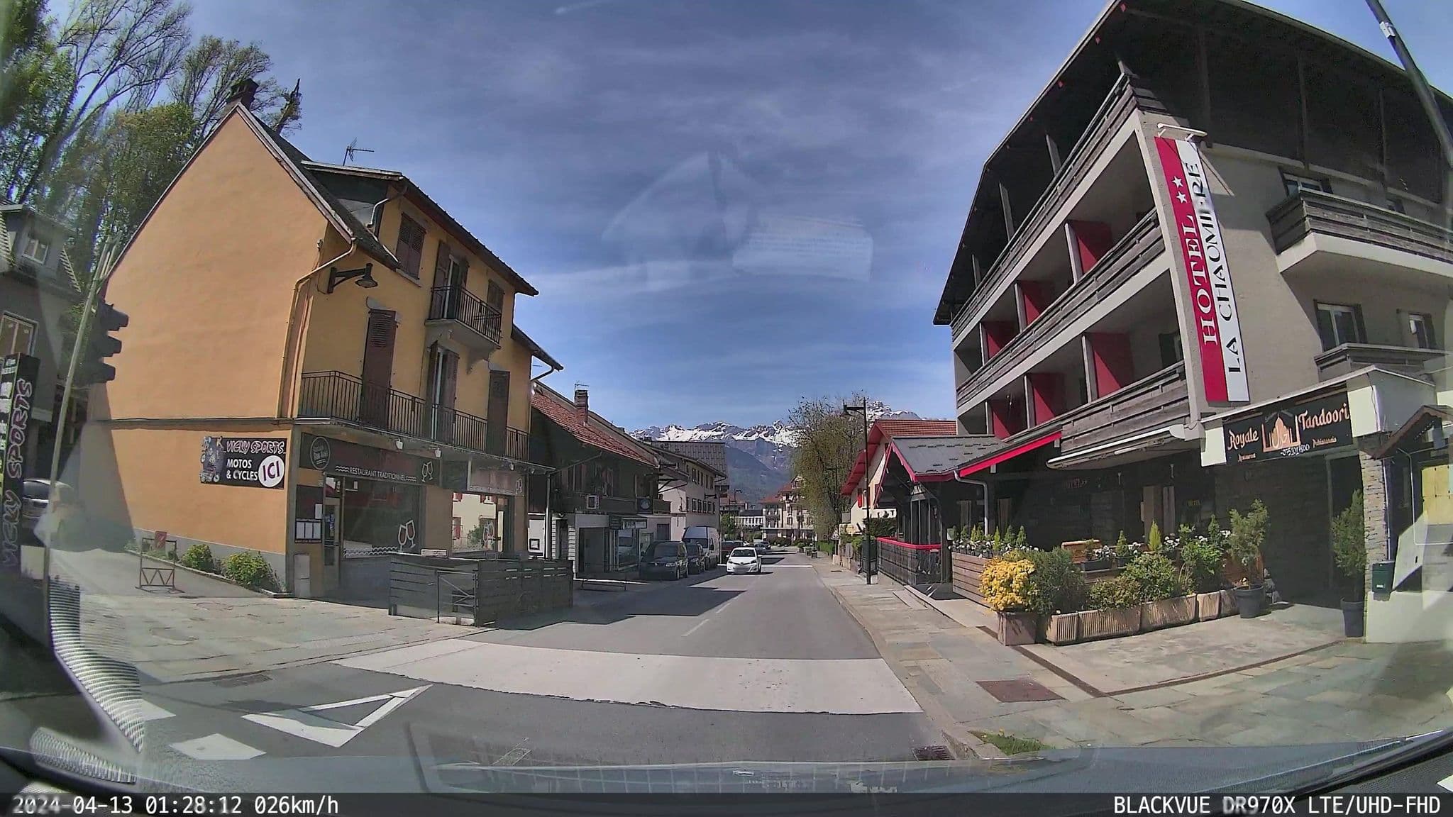 Street view near La Chaumiere, Saint-Gervais-les-Bains — © ordinatous (CC BY-SA · Mapillary)