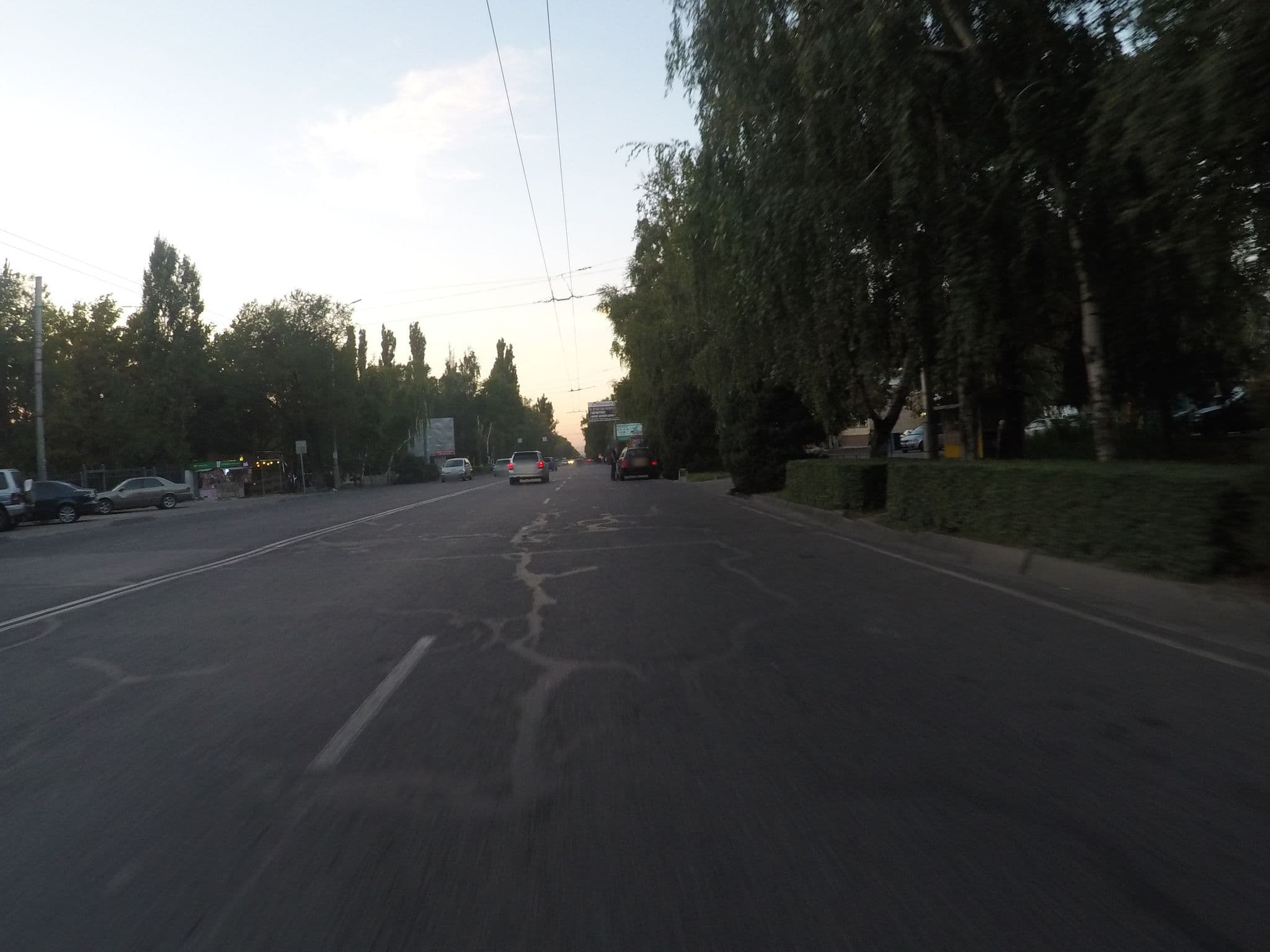 Street view near Камелот / Kamelot, Bishkek — © chrisbeddow (CC BY-SA · Mapillary)