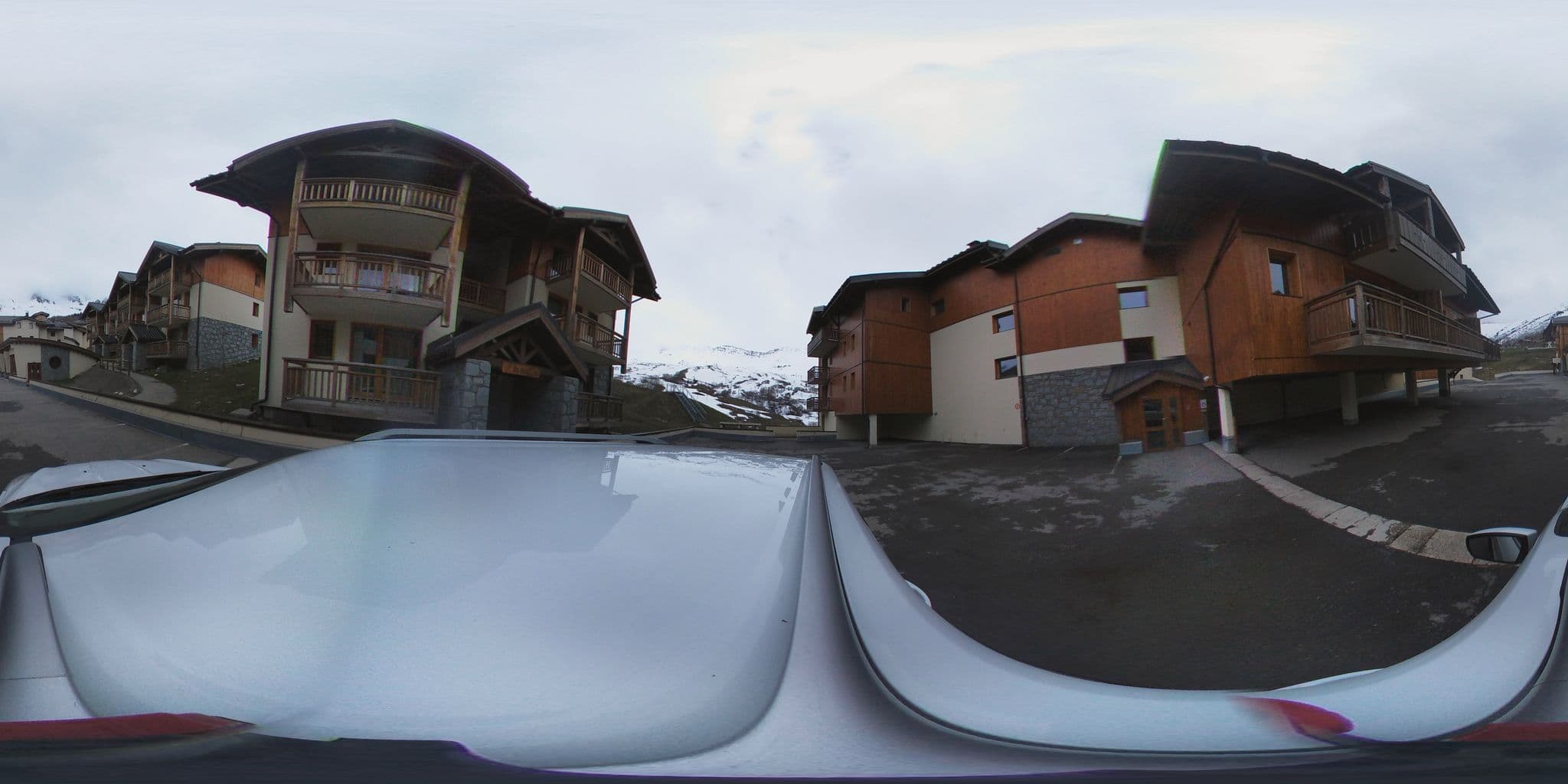Street view near Les Tétras, Saint-Rémy-de-Maurienne — © alexmodesto73 (CC BY-SA · Mapillary)