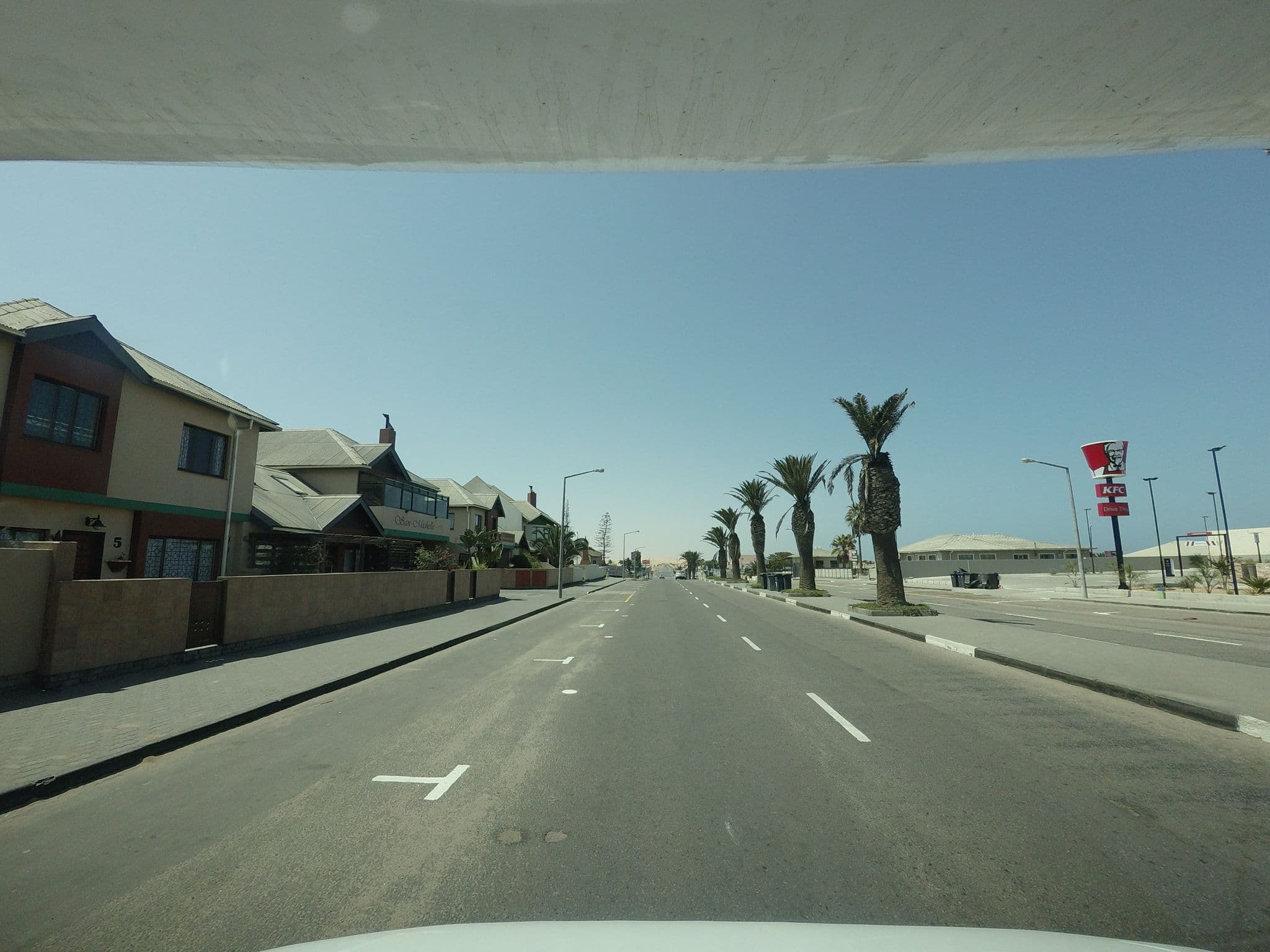 Street view near La Rochelle Flat 6B, Swakopmund — © tallguy (CC BY-SA · Mapillary)