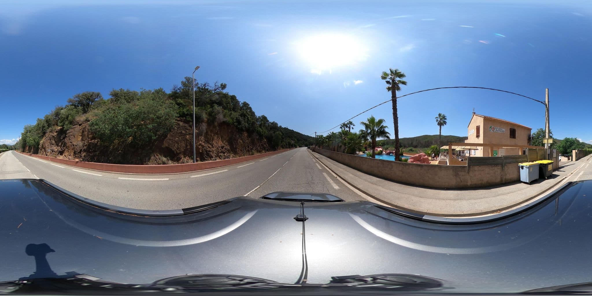 Street view near Camping La Vallée du Paradis, Saint-Raphaël — © eric_s (CC BY-SA · Mapillary)