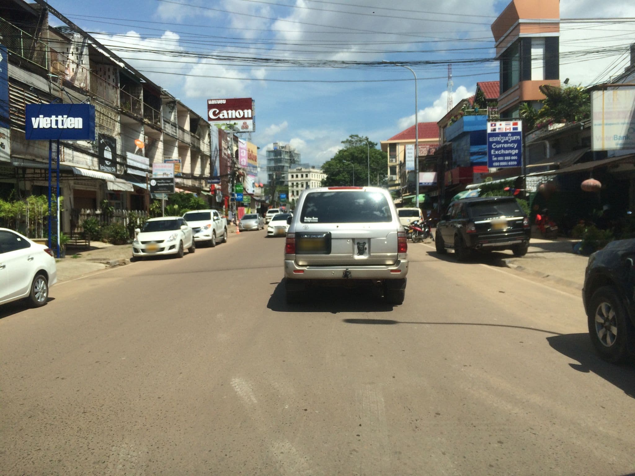 Street view near Azalea Park View Hotel, Vientiane — © jeepney (CC BY-SA · Mapillary)