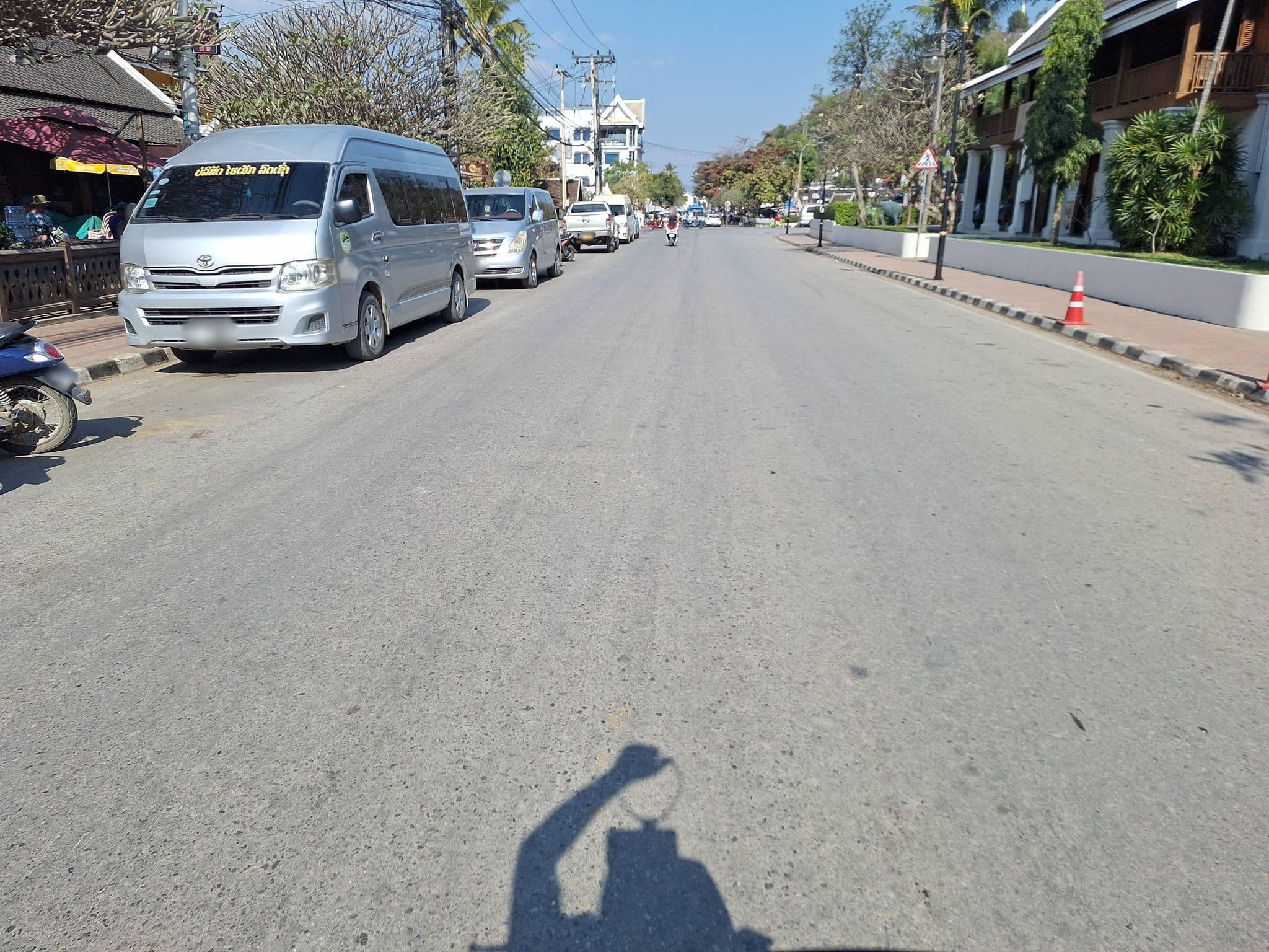 Street view near Phousi Hotel, Luang Prabang — © Oby (CC BY-SA · Mapillary)