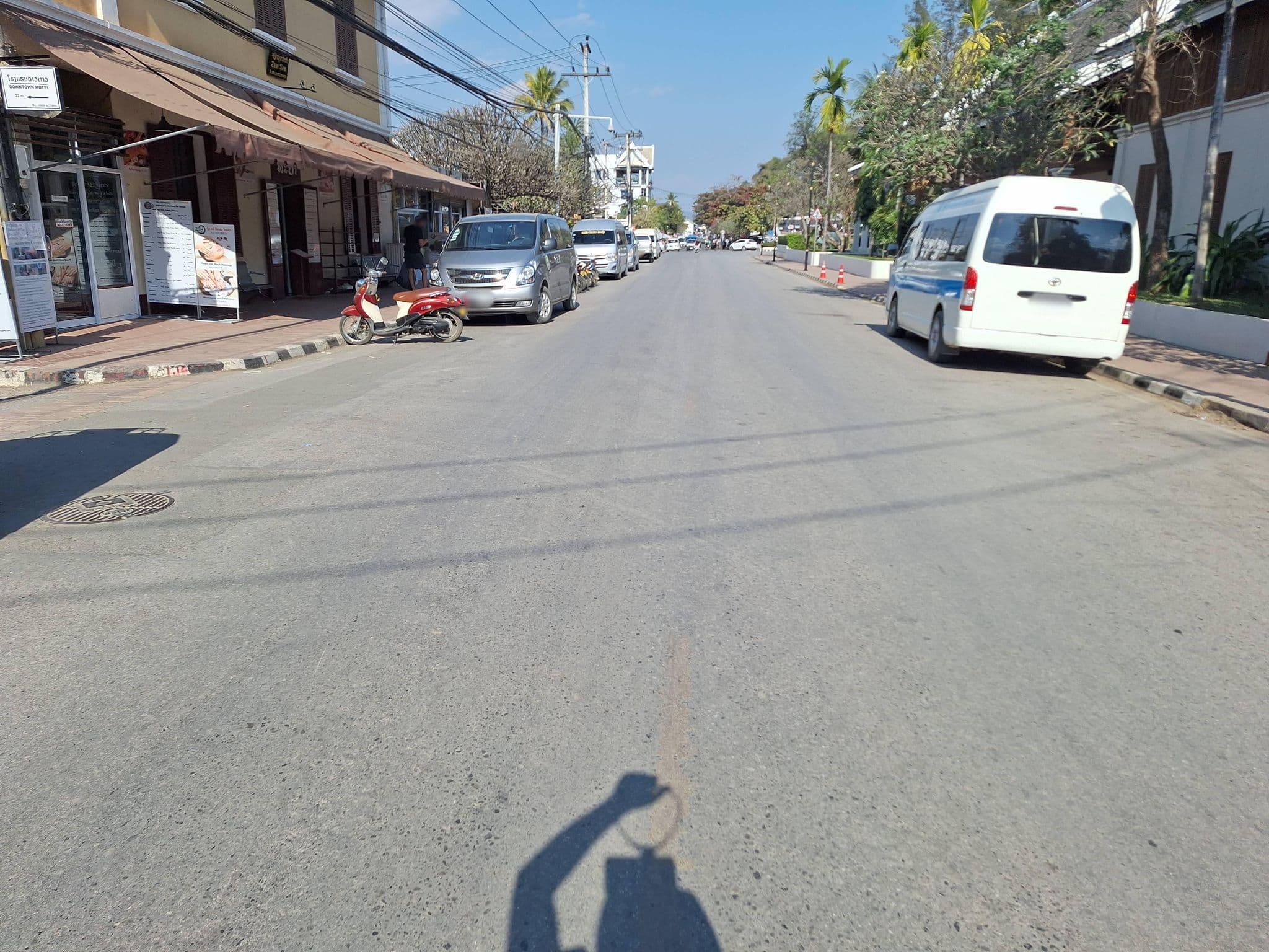 Street view near Souksavath Guesthouse, Luang Prabang — © Oby (CC BY-SA · Mapillary)
