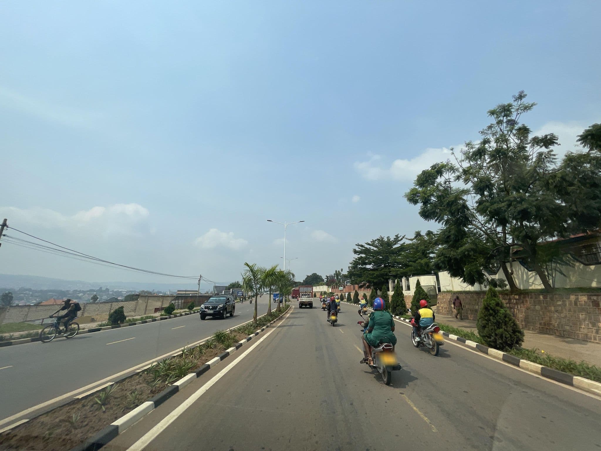 Street view near Agasaro Motel, Kigali — © Manolo23 (CC BY-SA · Mapillary)
