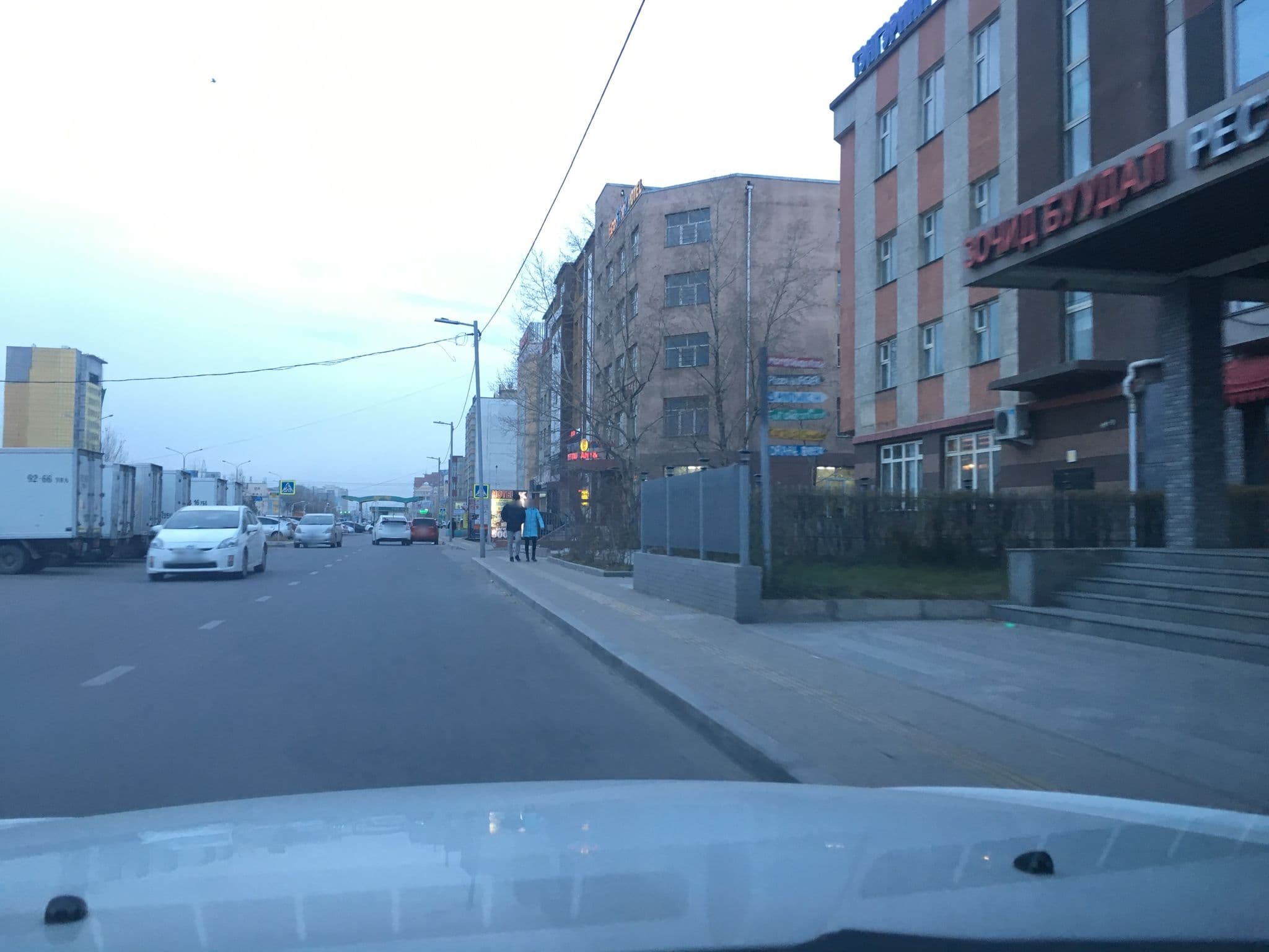 Street view near New West Hotel, Ulan Bator — © munkhbold (CC BY-SA · Mapillary)