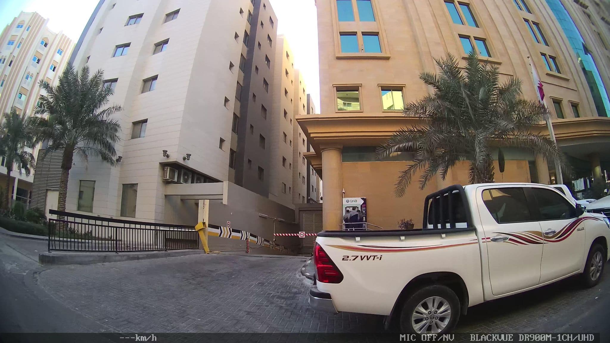 Street view near Millennium Hotel Doha, As Sadd — © kaart_2 (CC BY-SA · Mapillary)