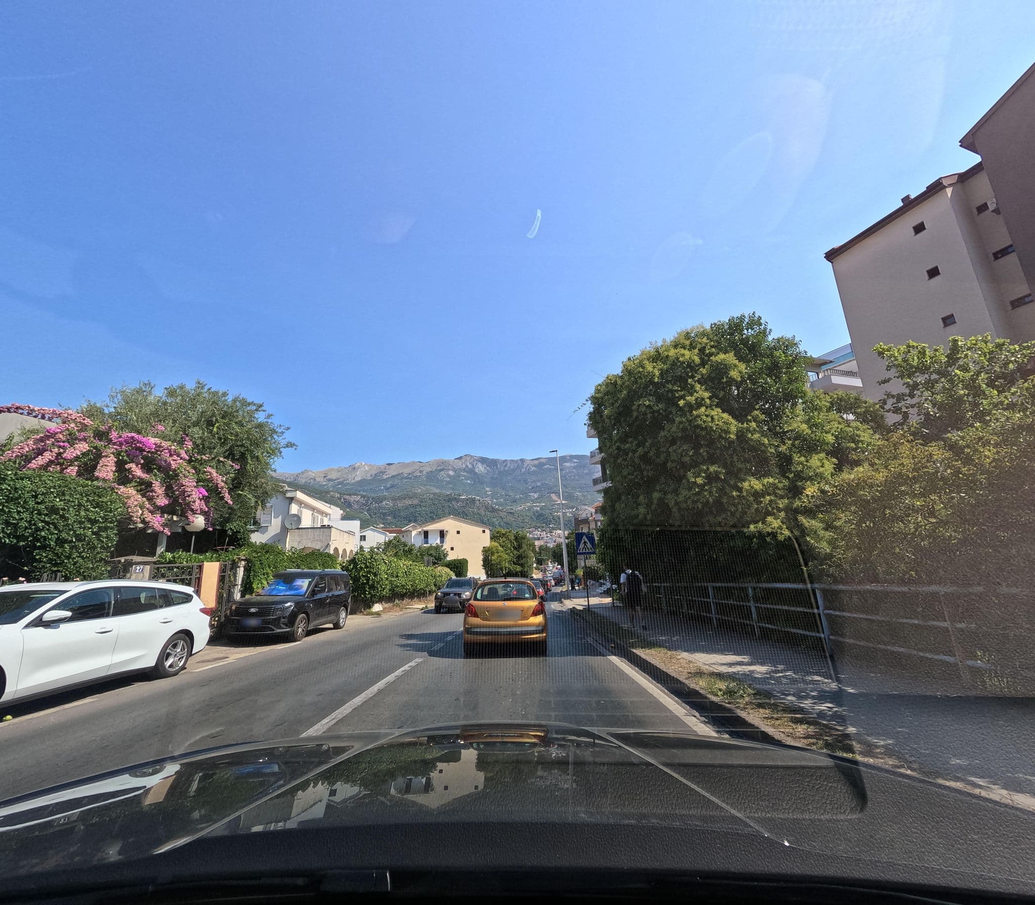 Street view near Ons Vakantiehuisje 🌞, Budva — © Cakalovski (CC BY-SA · Mapillary)