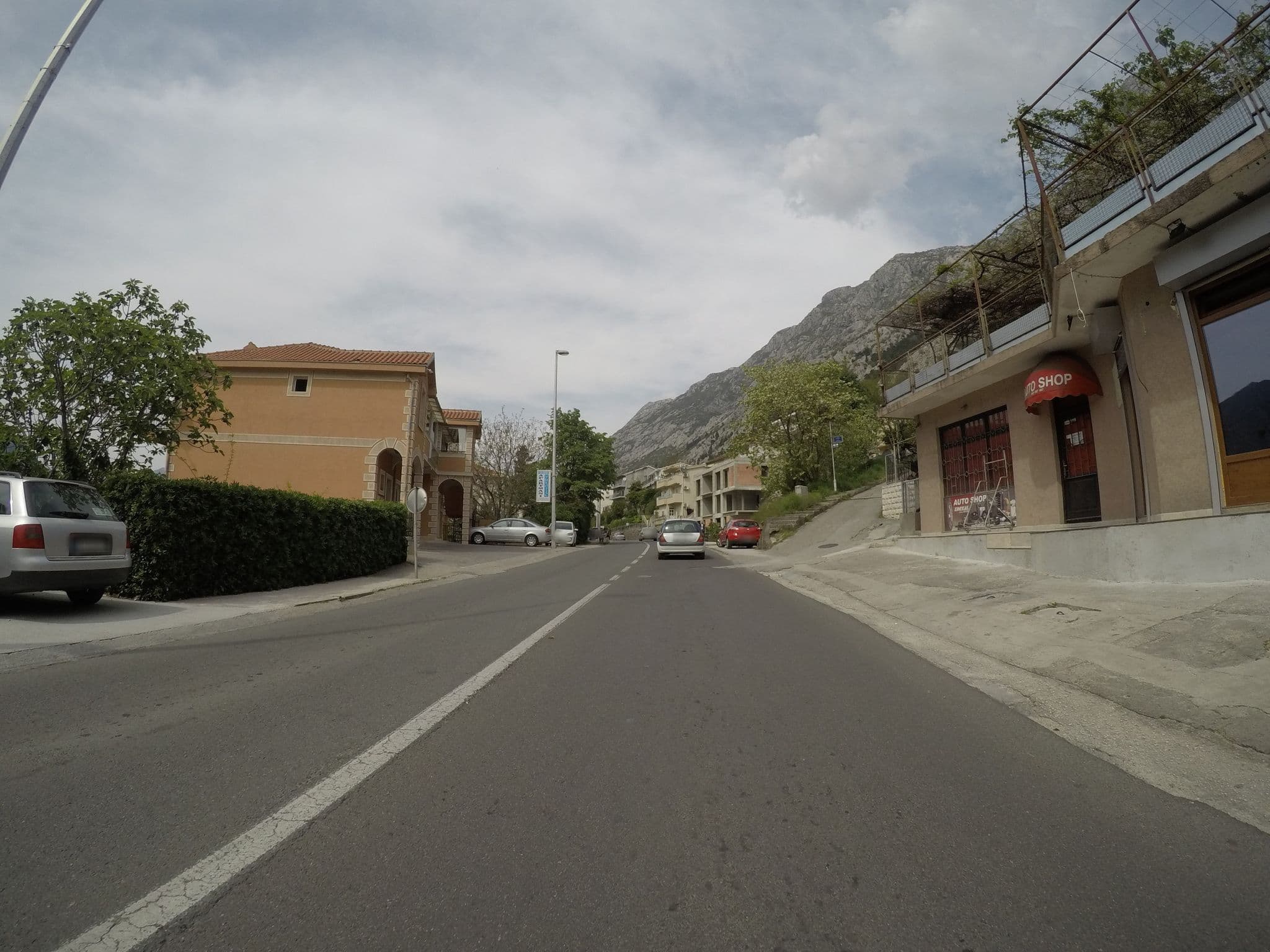 Street view near Apartmani Vukotić, Kotor — © chrisbeddow (CC BY-SA · Mapillary)