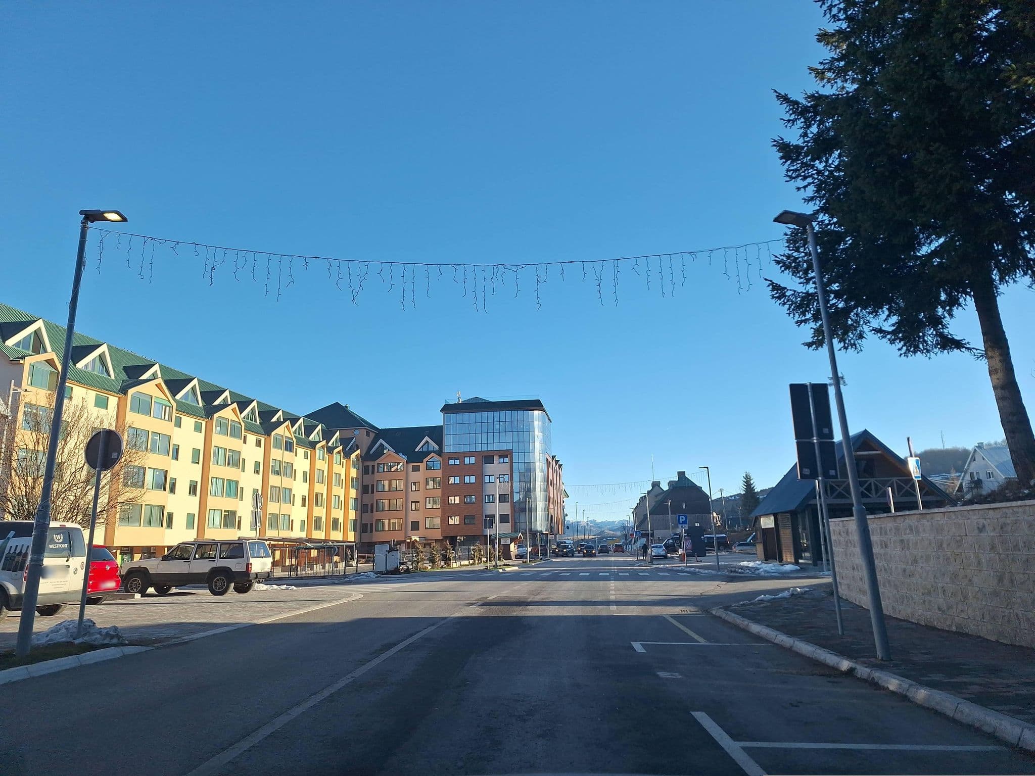 Street view near Neviđen'o, Žabljak — © gisbudva (CC BY-SA · Mapillary)