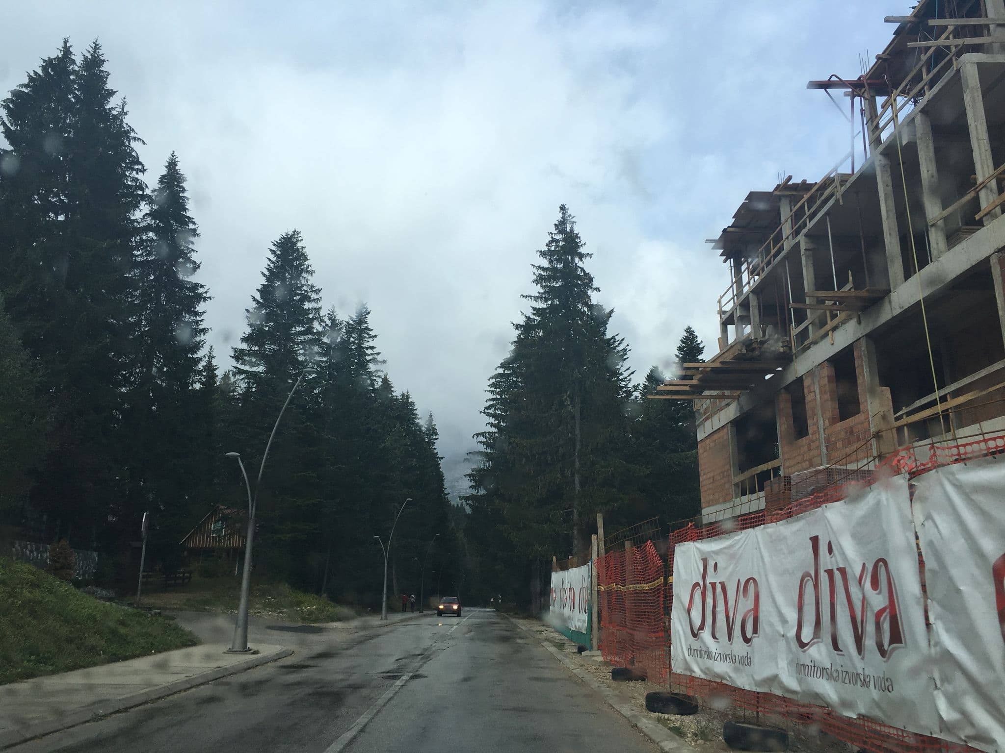 Street view near Pino Negro Apartments And Hotel, Žabljak — © batavs (CC BY-SA · Mapillary)