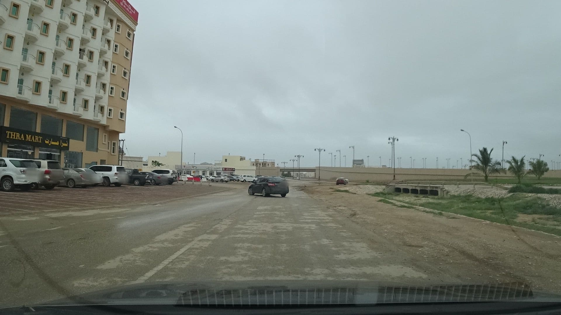 Street view near Star Emirates Inn, Şalālah — © vbombaerts (CC BY-SA · Mapillary)